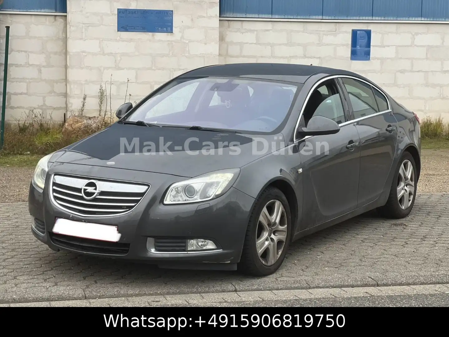 Opel Insignia A Lim. Cosmo / NAVI / TEMPO / SHZG / Schwarz - 1