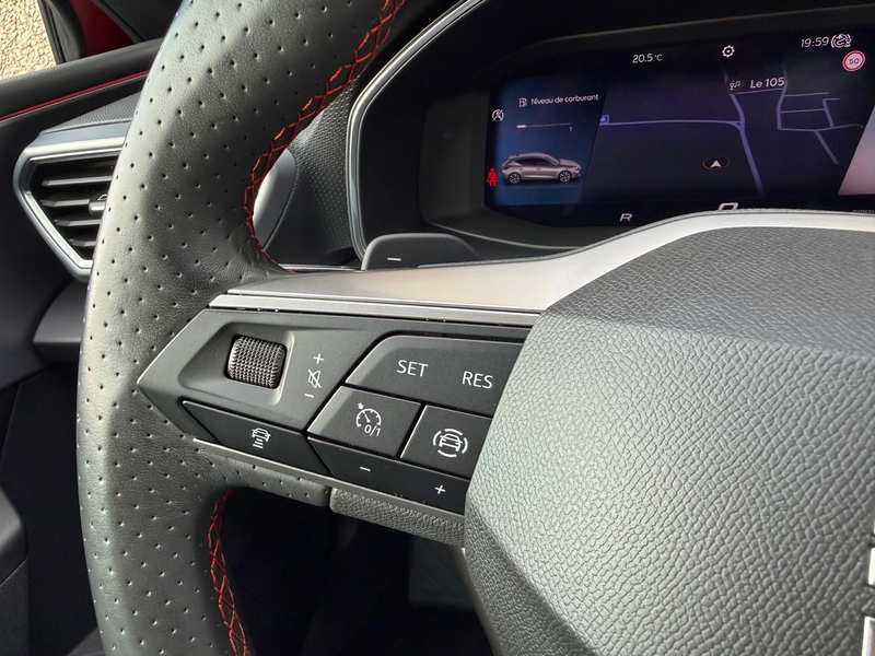 SEAT Leon 1.5 TSI * DSG * FR Design * CARPLAY * Att. Rem * — photo 25