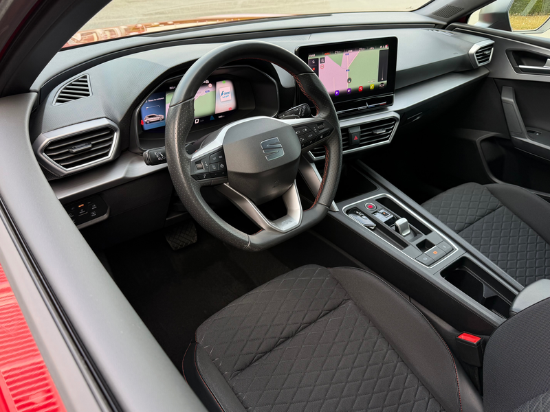 SEAT Leon 1.5 TSI * DSG * FR Design * CARPLAY * Att. Rem * — photo 13