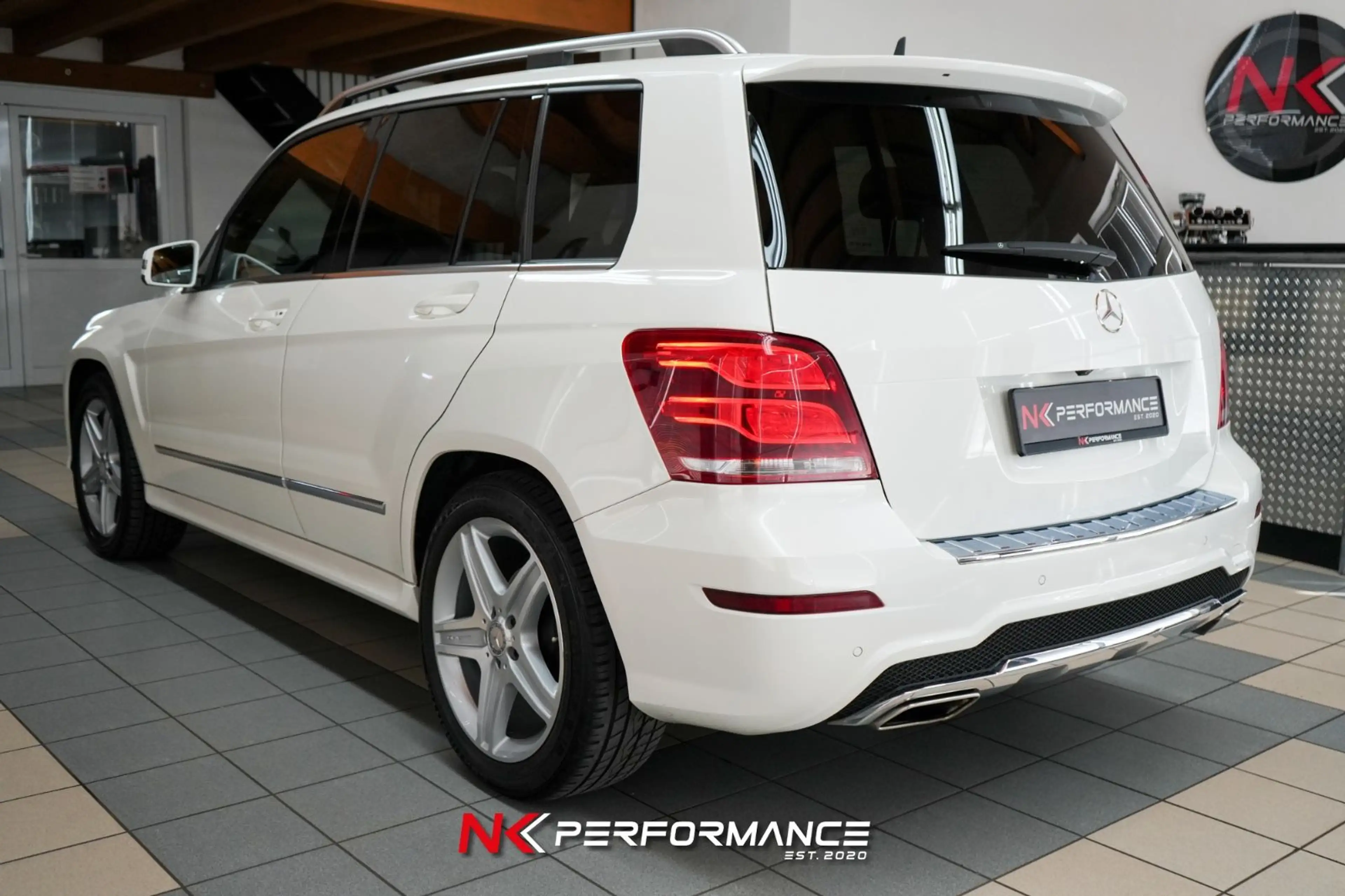 Mercedes-Benz GLK 250 CDI BT 4Matic / AMG / PANO / SPLIT-VIEW — photo 12
