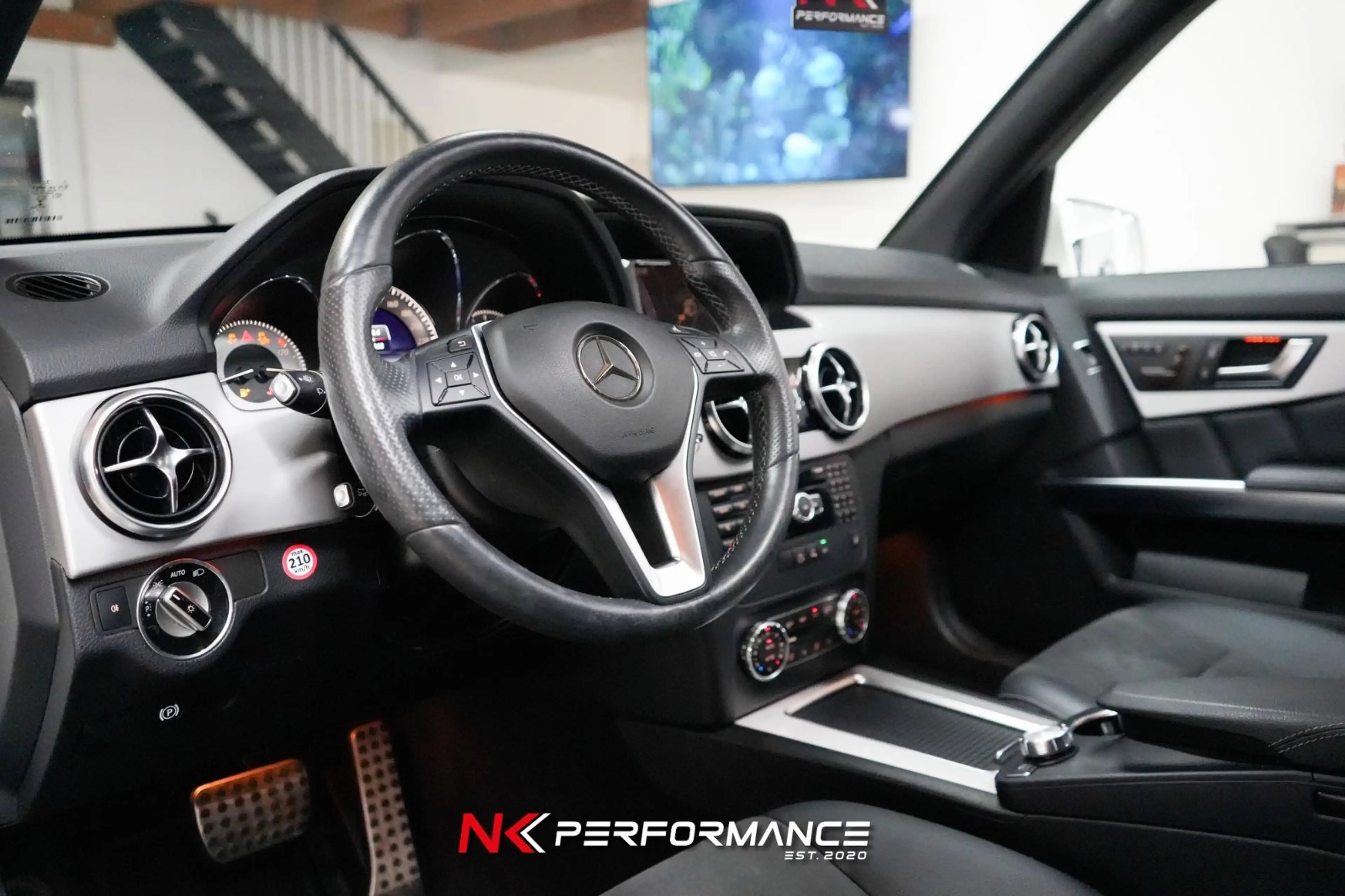 Mercedes-Benz GLK 250 CDI BT 4Matic / AMG / PANO / SPLIT-VIEW — photo 14