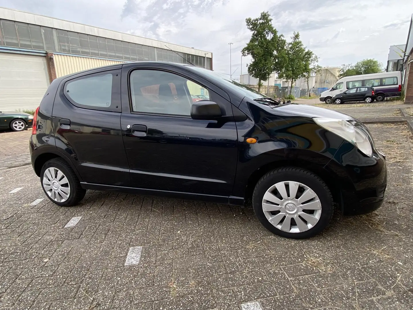 Suzuki Alto 1.0 Celebration EASSS Nero - 1