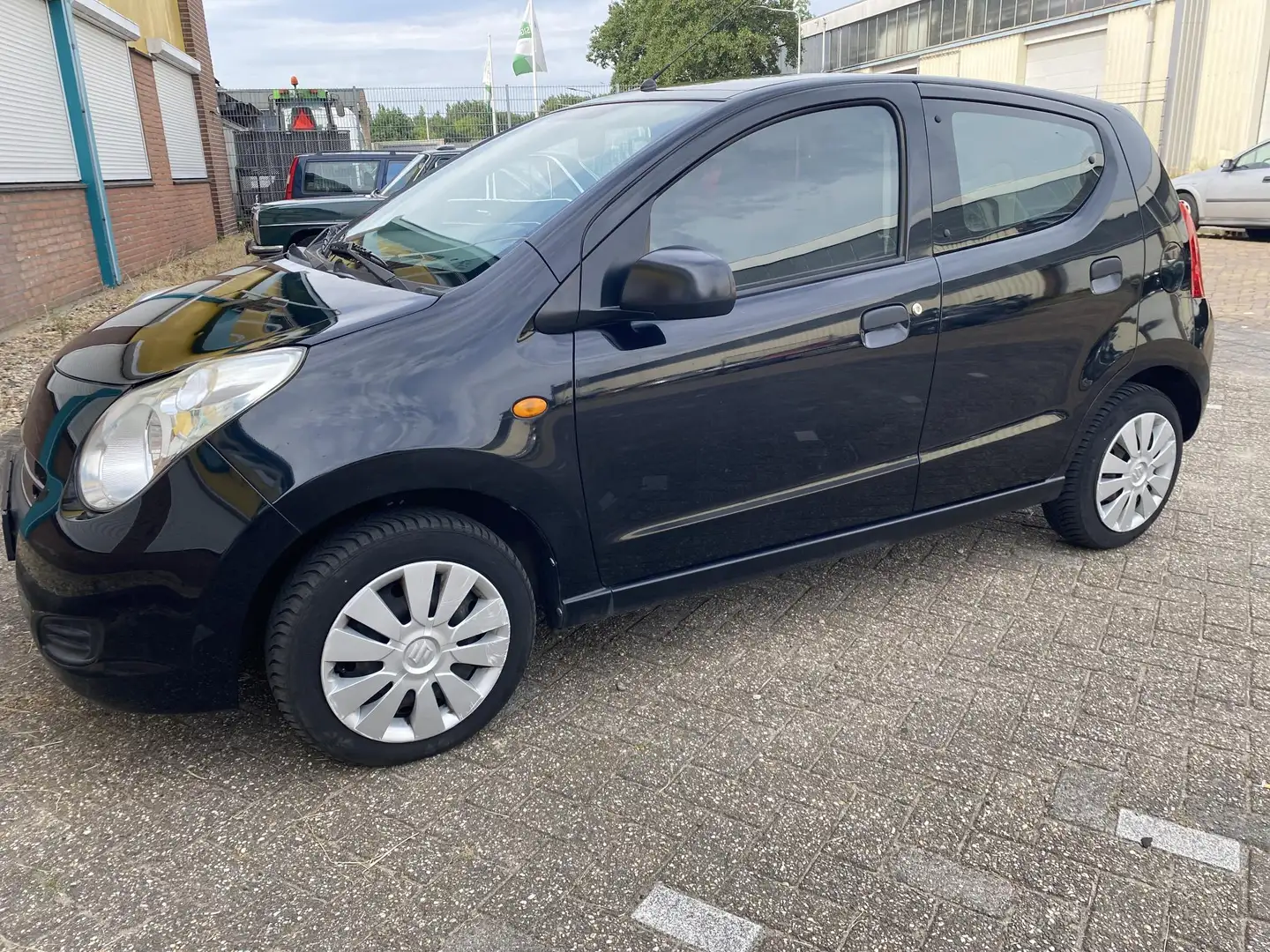 Suzuki Alto 1.0 Celebration EASSS Negru - 1