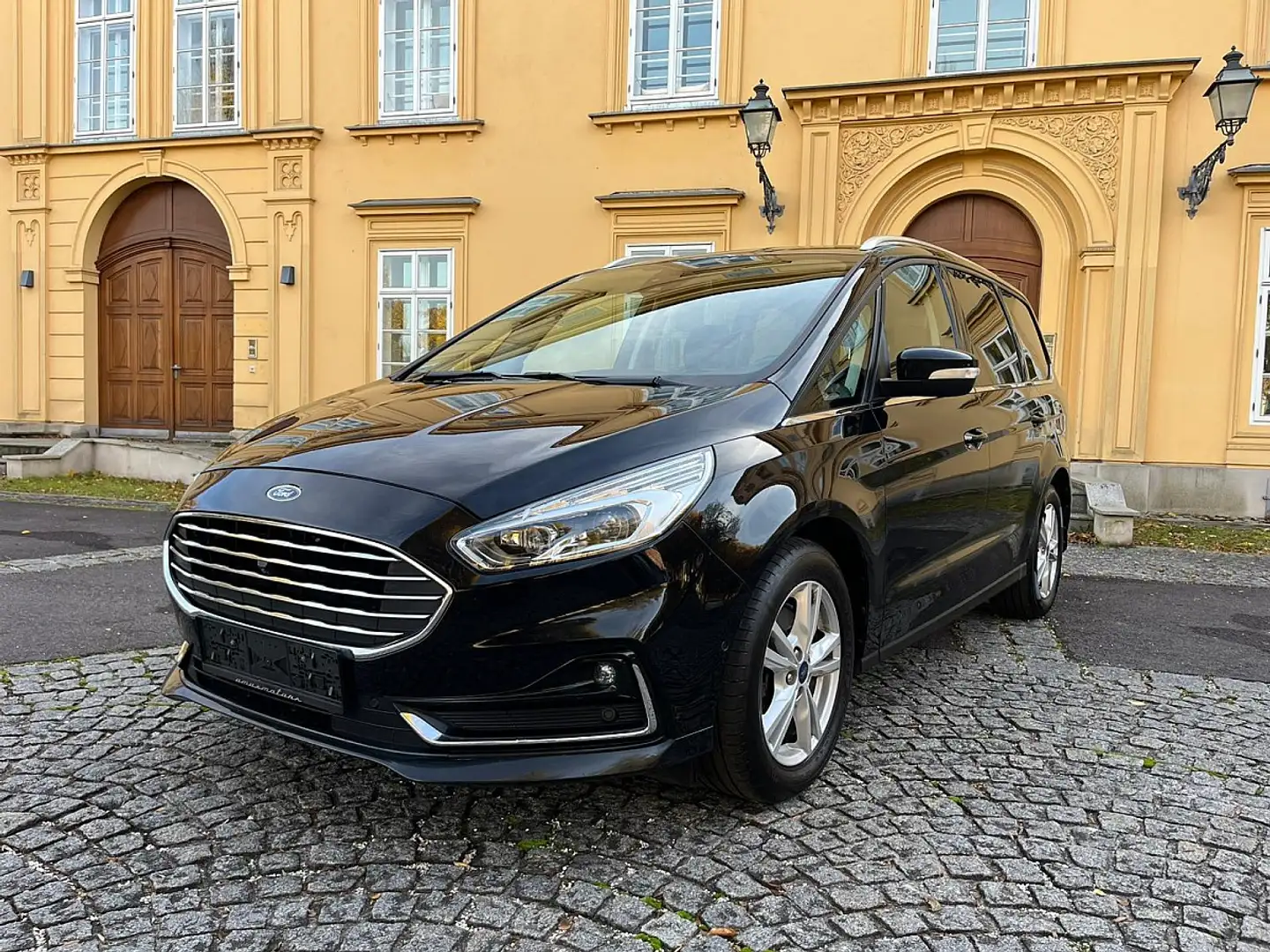 Ford Galaxy 2,0 EcoBlue SCR Titanium Aut. ÖAMTC TEST  Navig... Schwarz - 1
