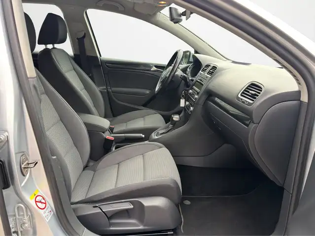 Volkswagen Golf view 15