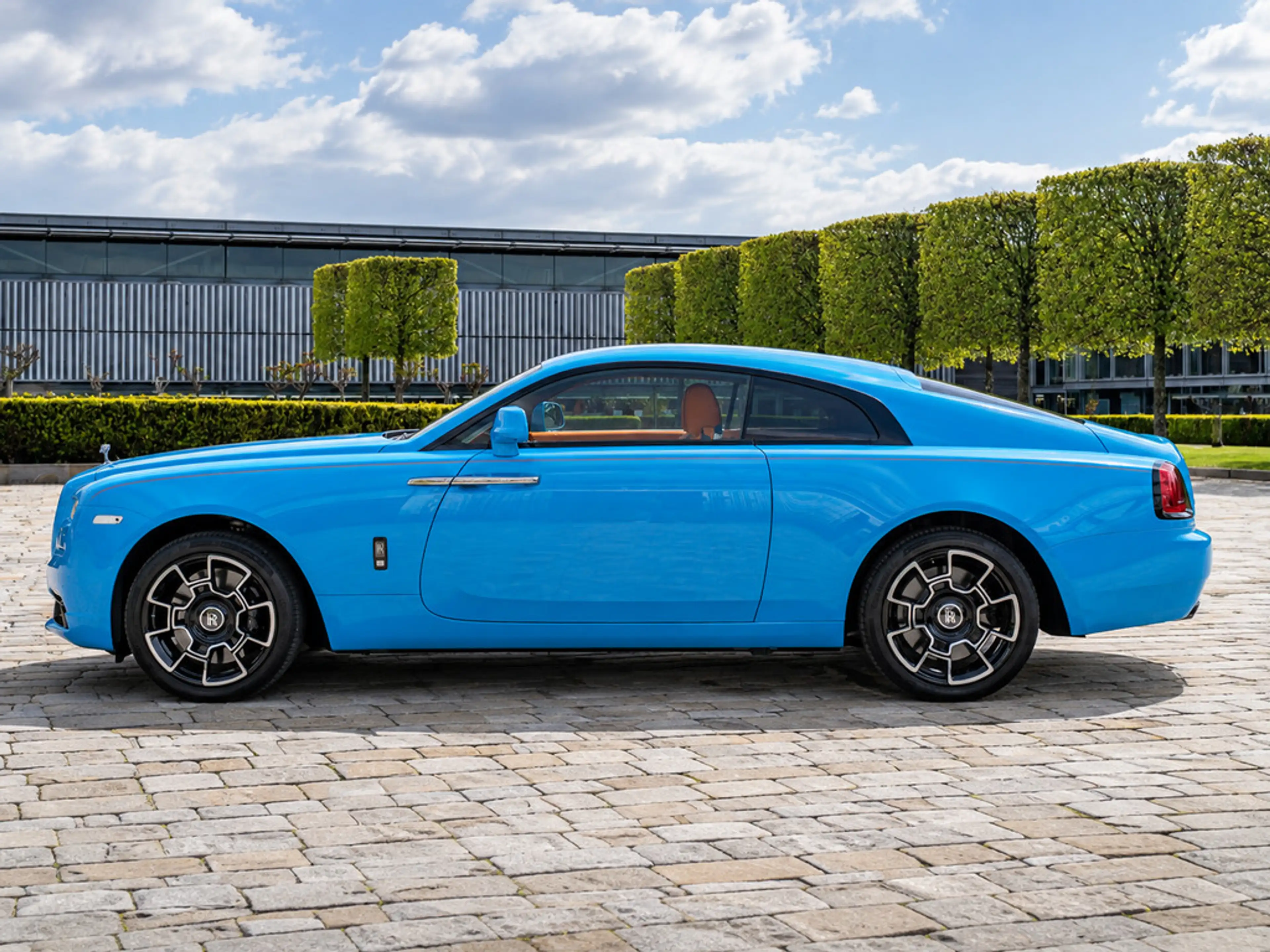 Rolls-Royce Wraith Black Badge Last Wraith 2023 Special B — photo 5