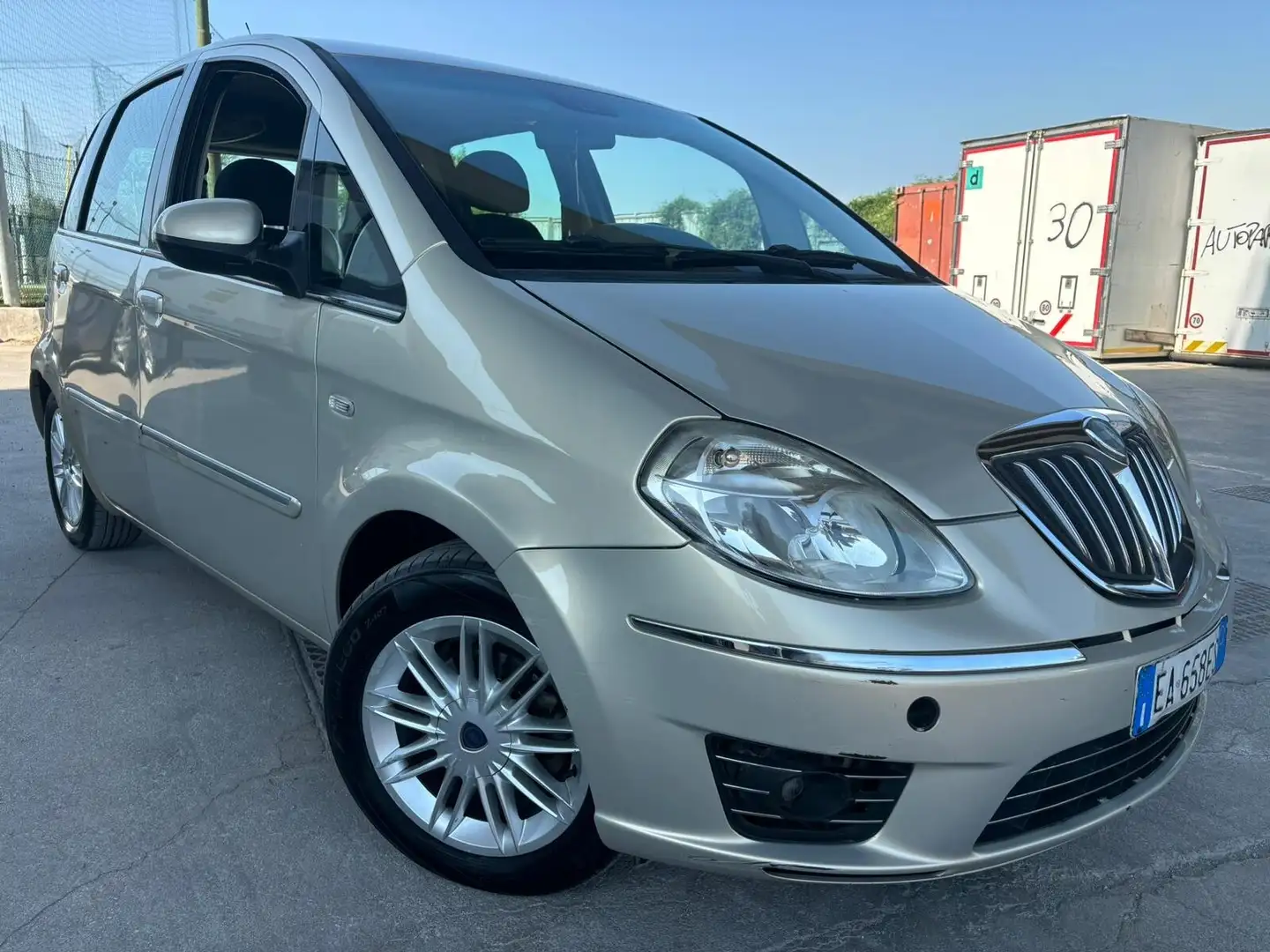 Lancia MUSA 1.4 Platino Ecochic GPL Oro - 1