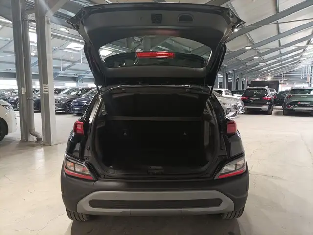 Hyundai Kona view 6