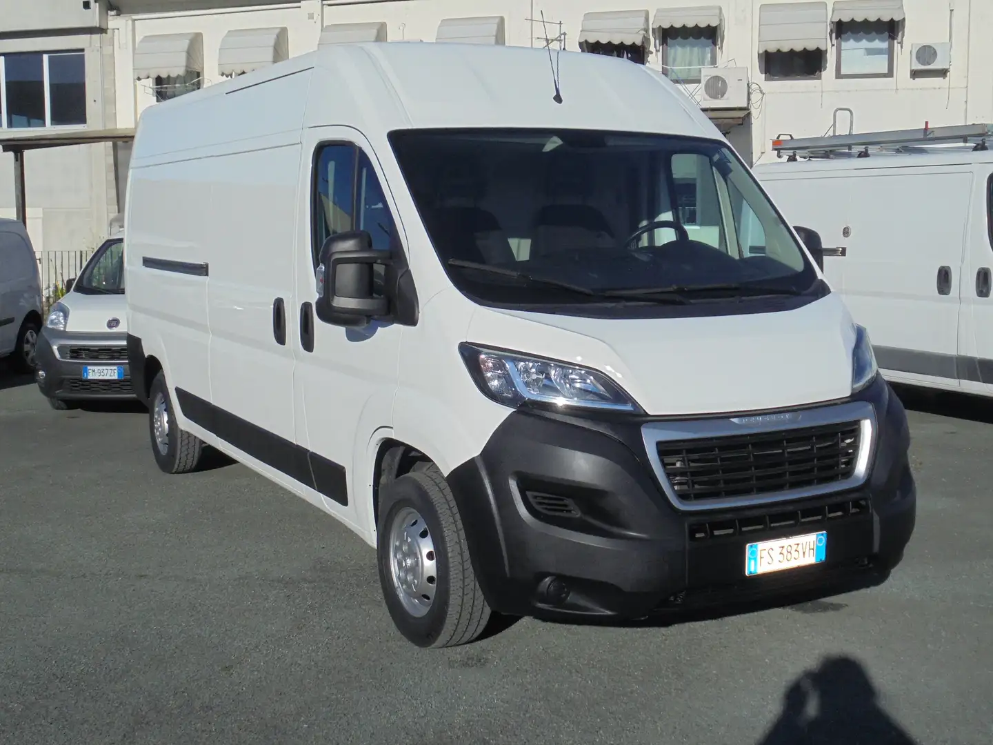 Peugeot Boxer 2.0 MJET 160 CV  P. LUNGO  TETTO ALTO White - 2