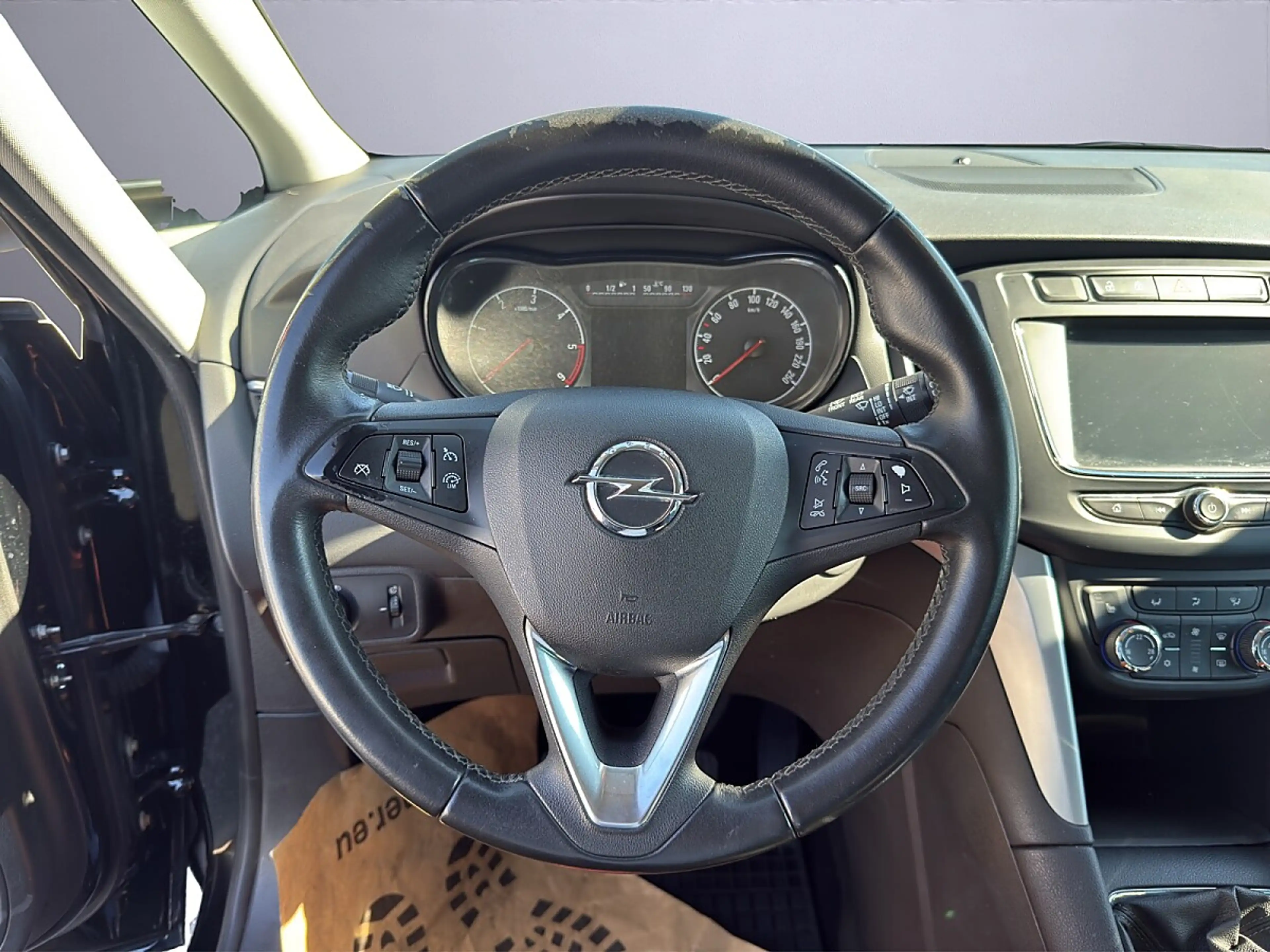 Opel Zafira 1,6 CDTI BlueInjection Edition — photo 9