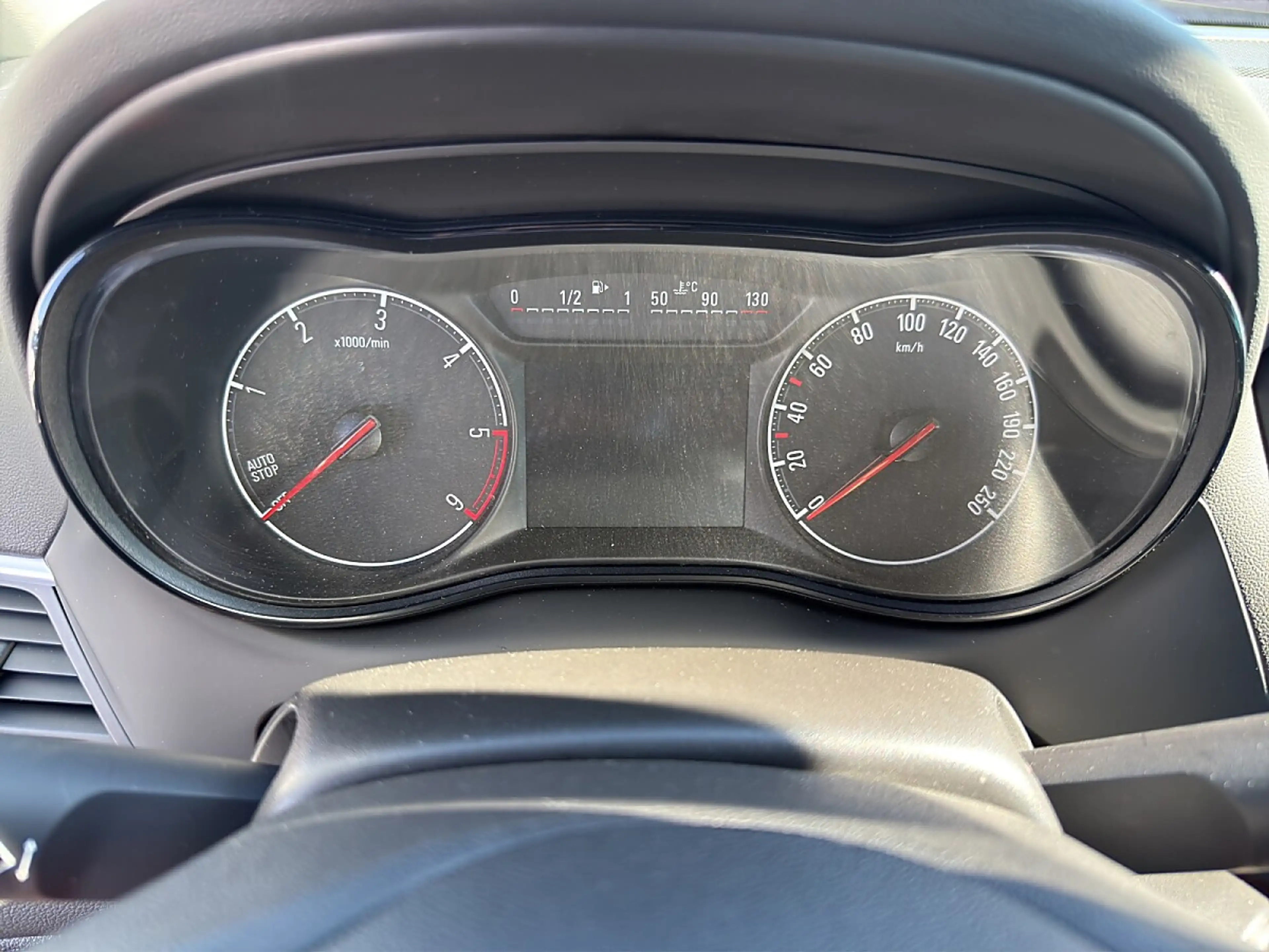 Opel Zafira 1,6 CDTI BlueInjection Edition — photo 11
