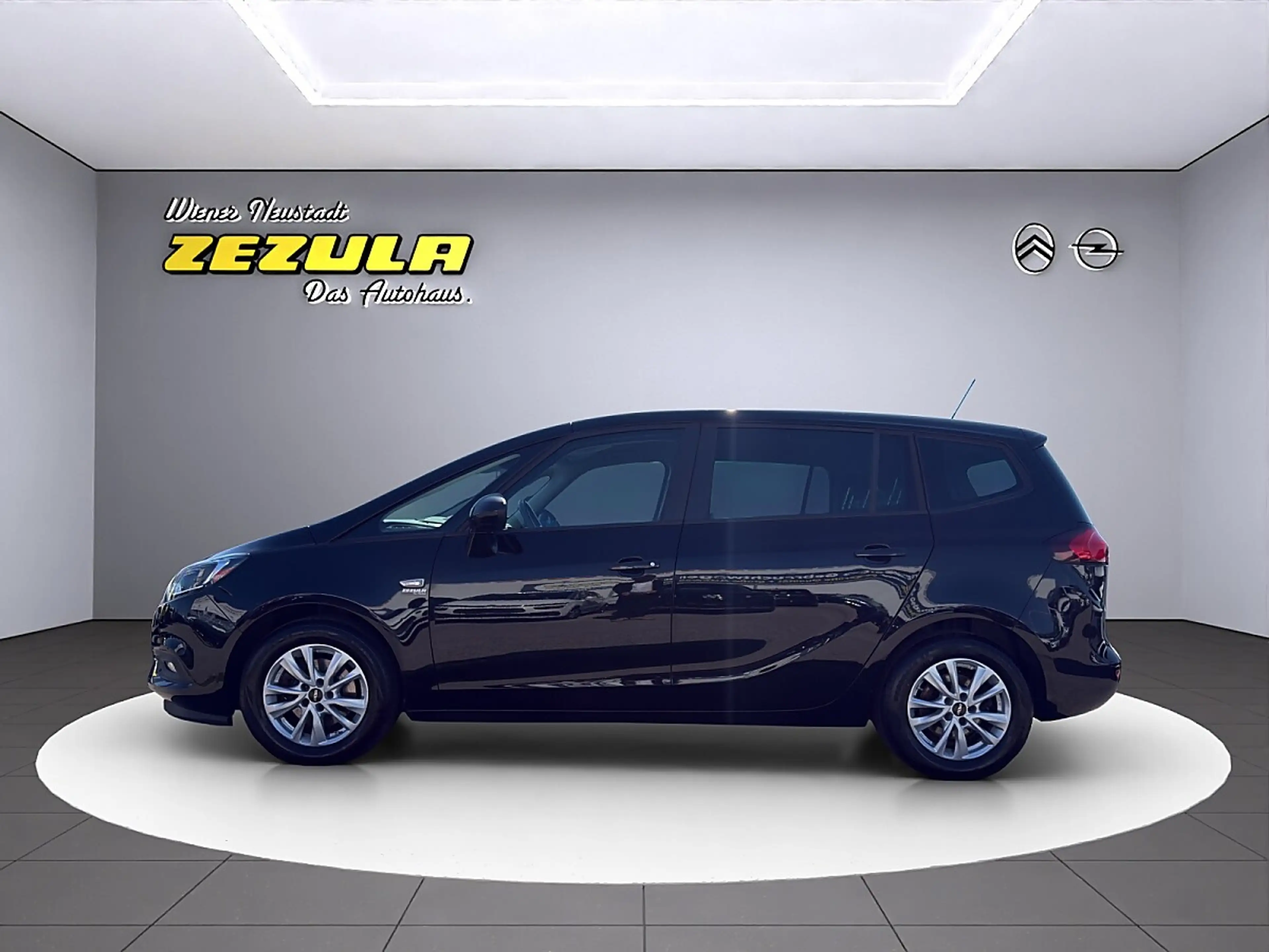 Opel Zafira 1,6 CDTI BlueInjection Edition — photo 2