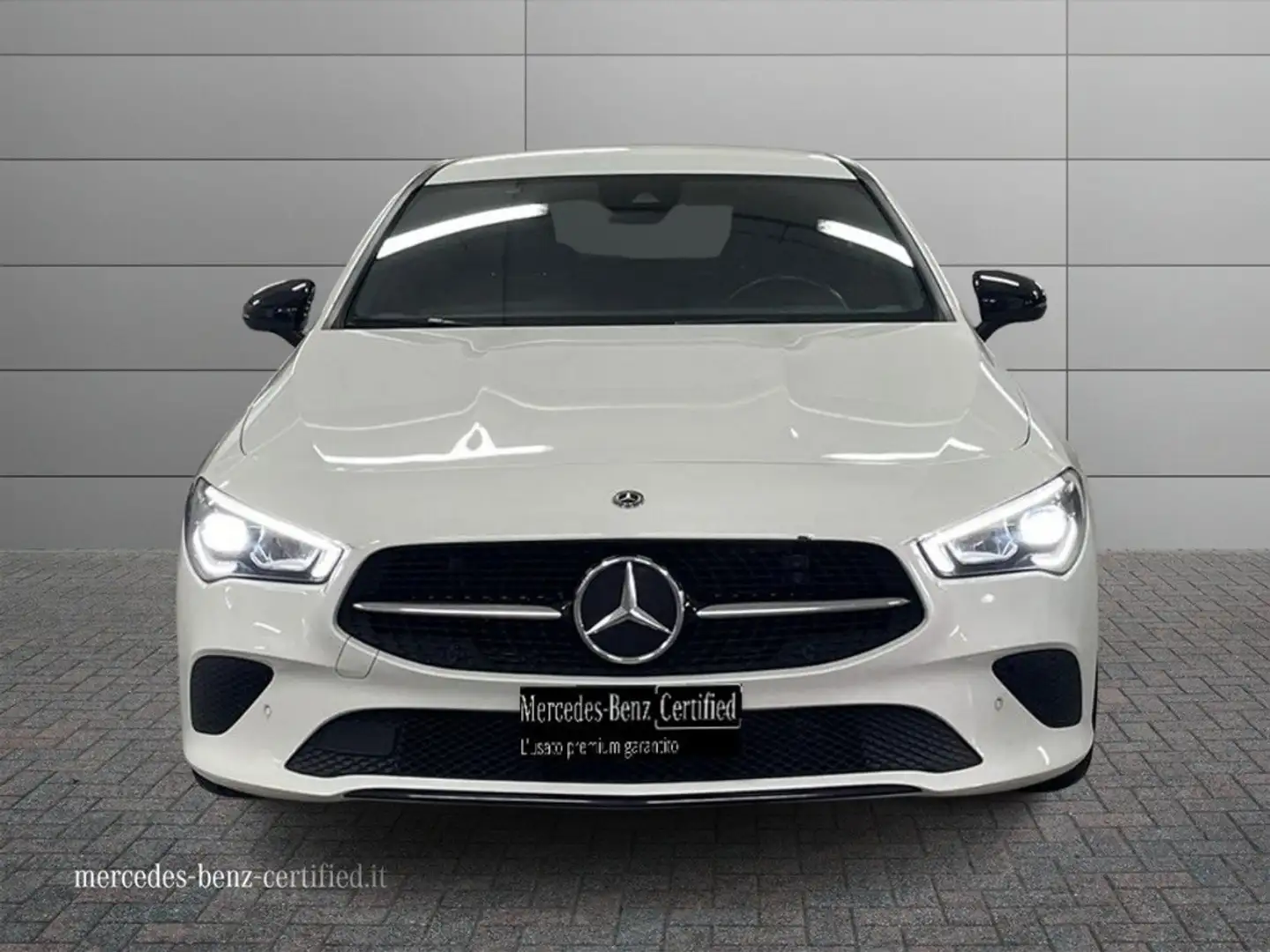 Mercedes-Benz CLA 200 CLA coupe 200 d Night edition auto Bianco - 2
