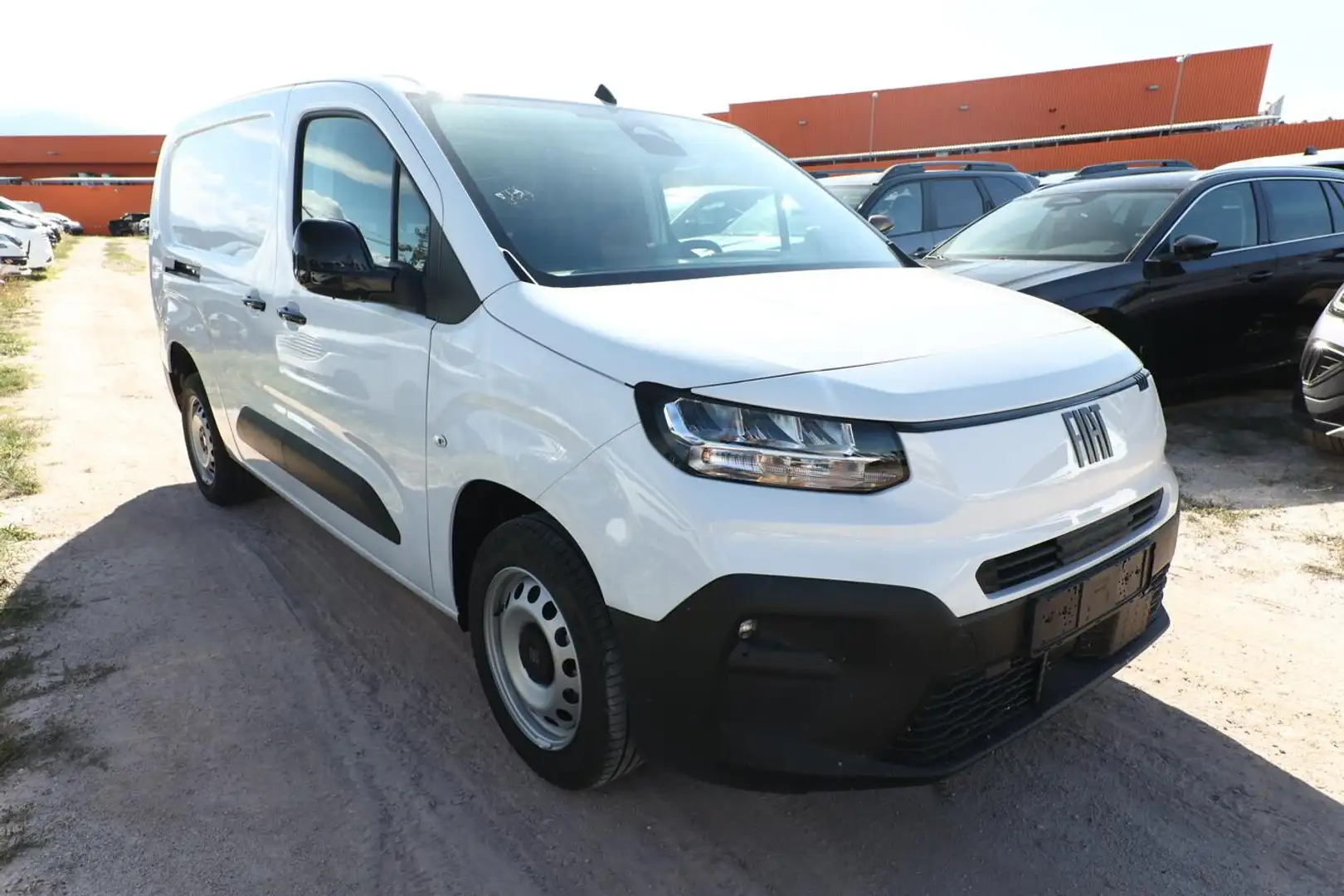Fiat Doblo Kasten L2 AT8 2xSchiebe SHZ Kam MagicCarg 96 kW... Weiß - 2