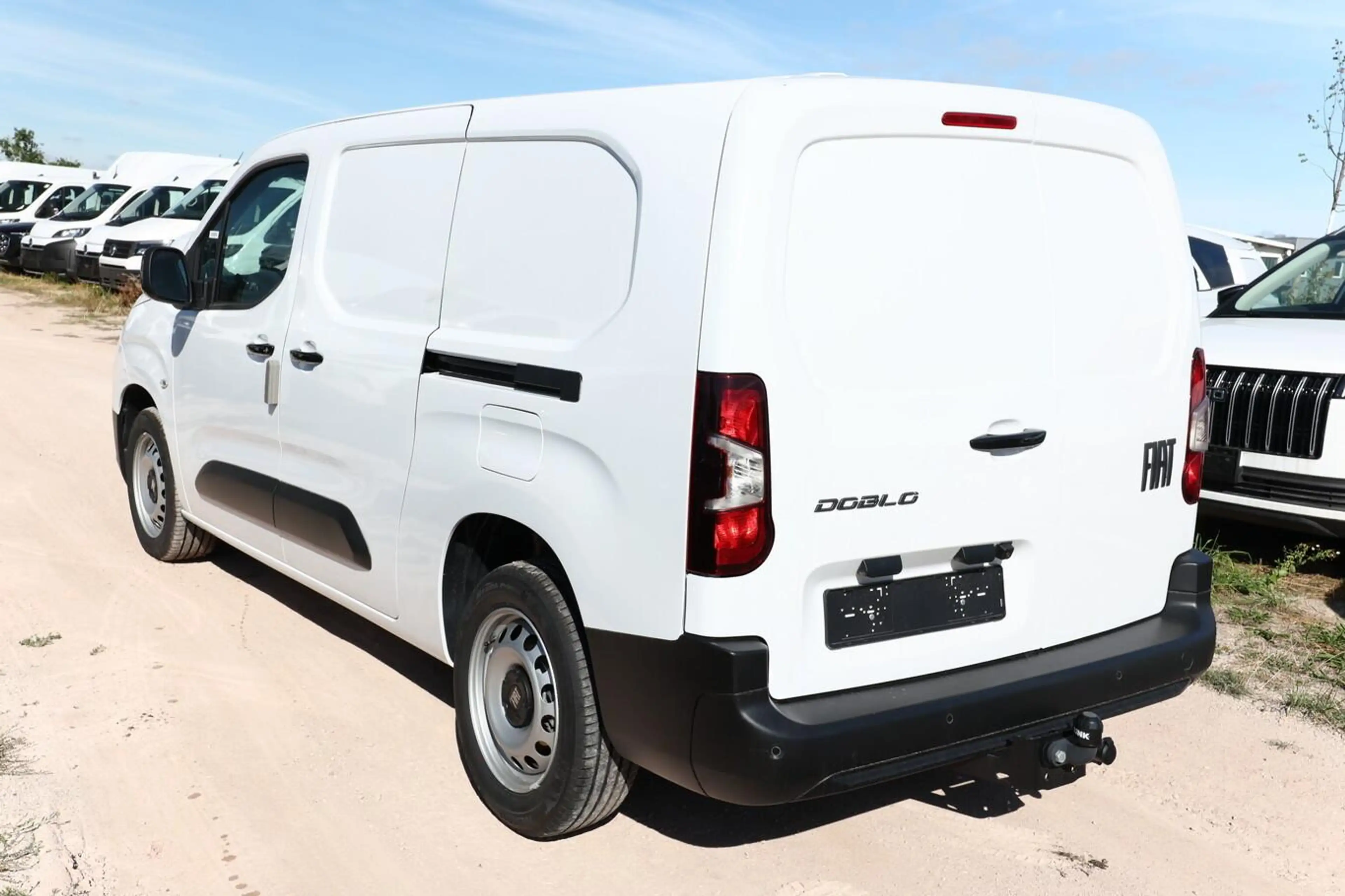 Fiat Doblo Kasten L2 AT8 2xSchiebe SHZ Kam MagicCarg 96 kW... — photo 4