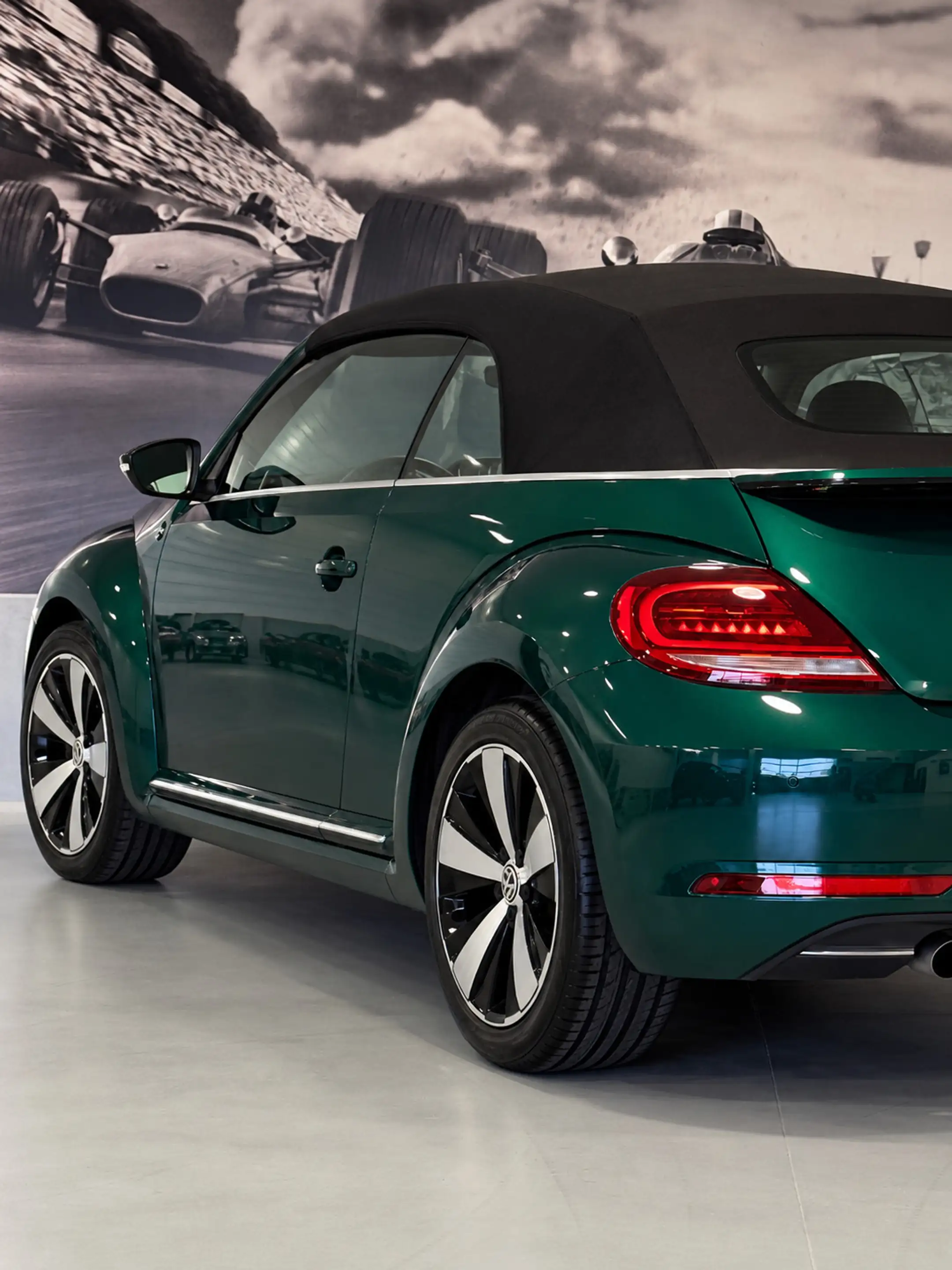 Volkswagen Beetle Cabriolet 1.4 TSI Exclusive *1e Eigenaar* — photo 16