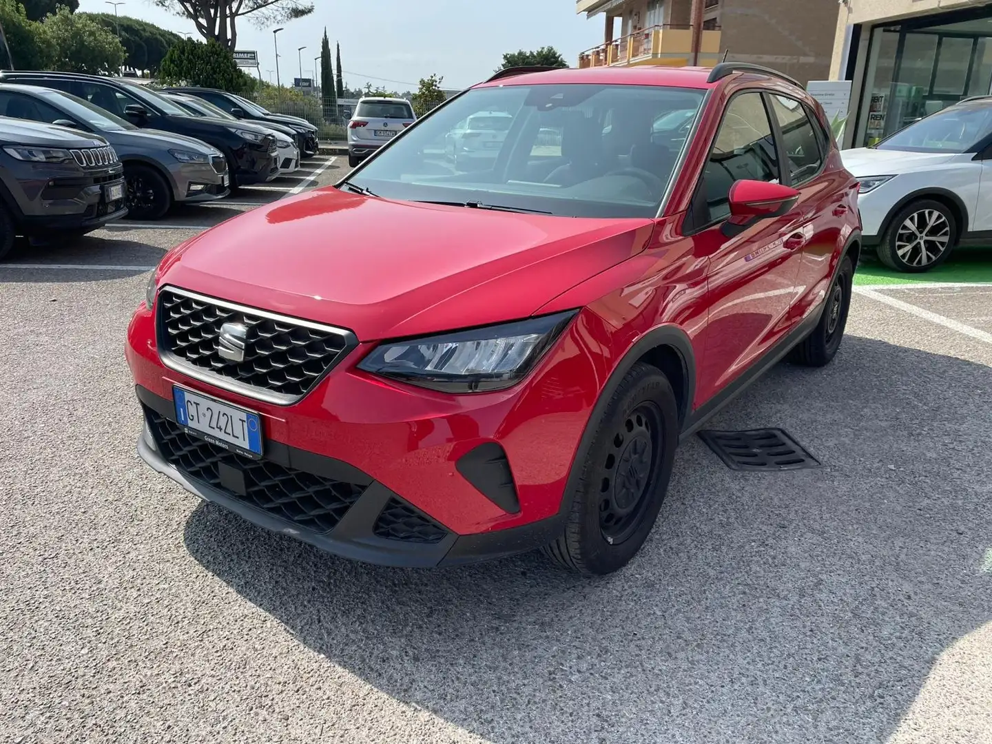 SEAT Arona 1.0 ecotsi Reference 110cv Rot - 1