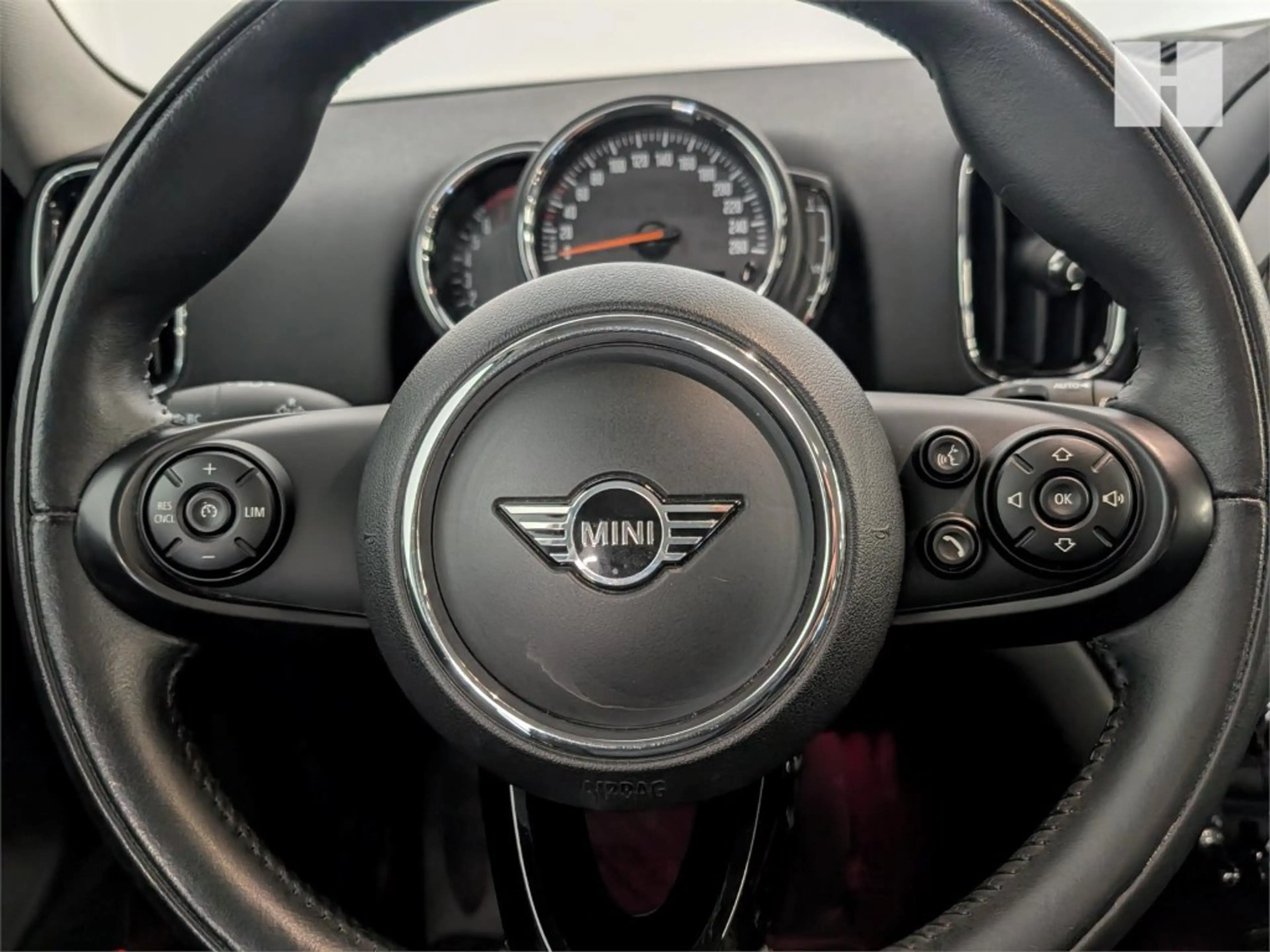 MINI Cooper Countryman — photo 13