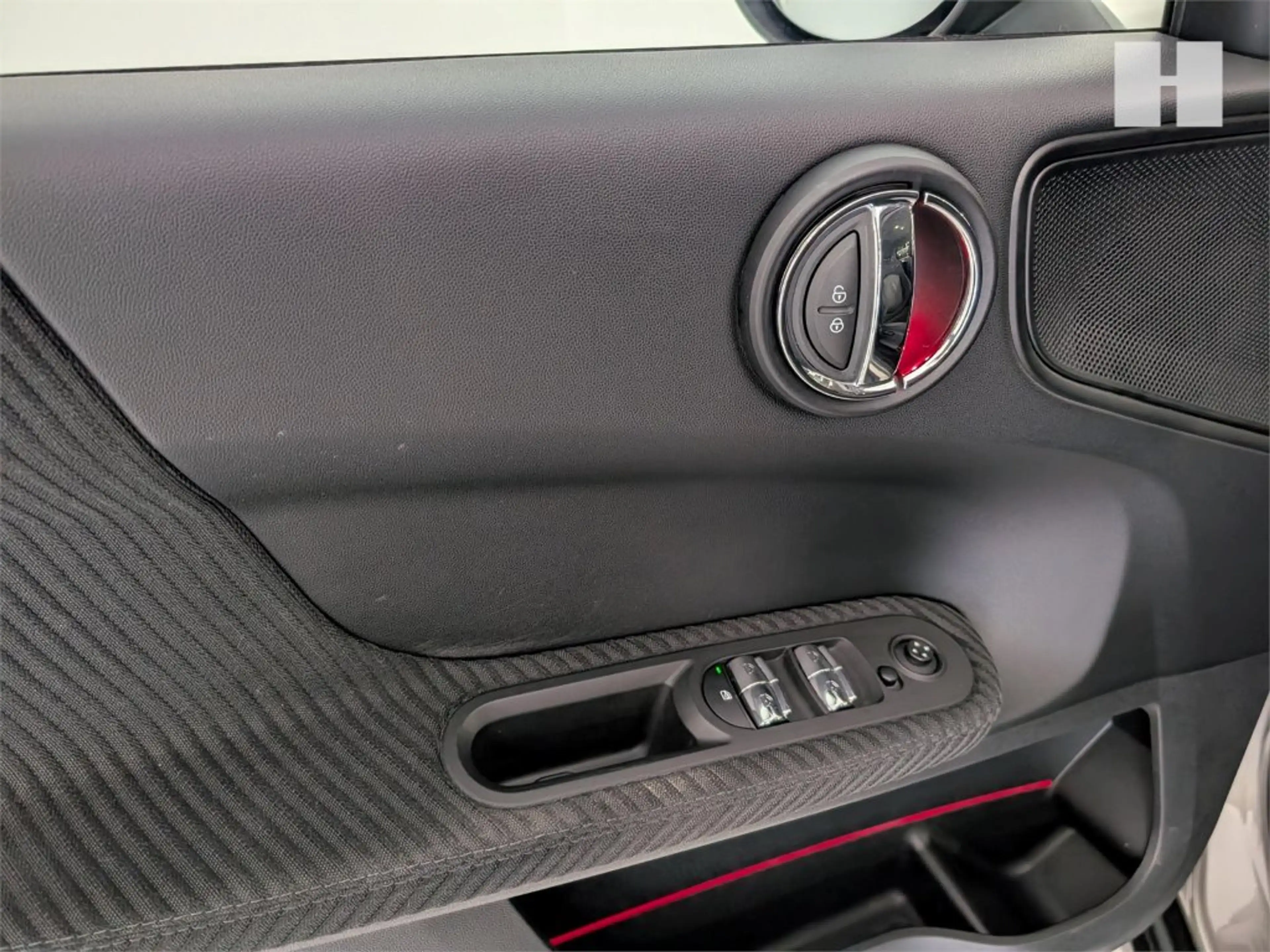 MINI Cooper Countryman — photo 14
