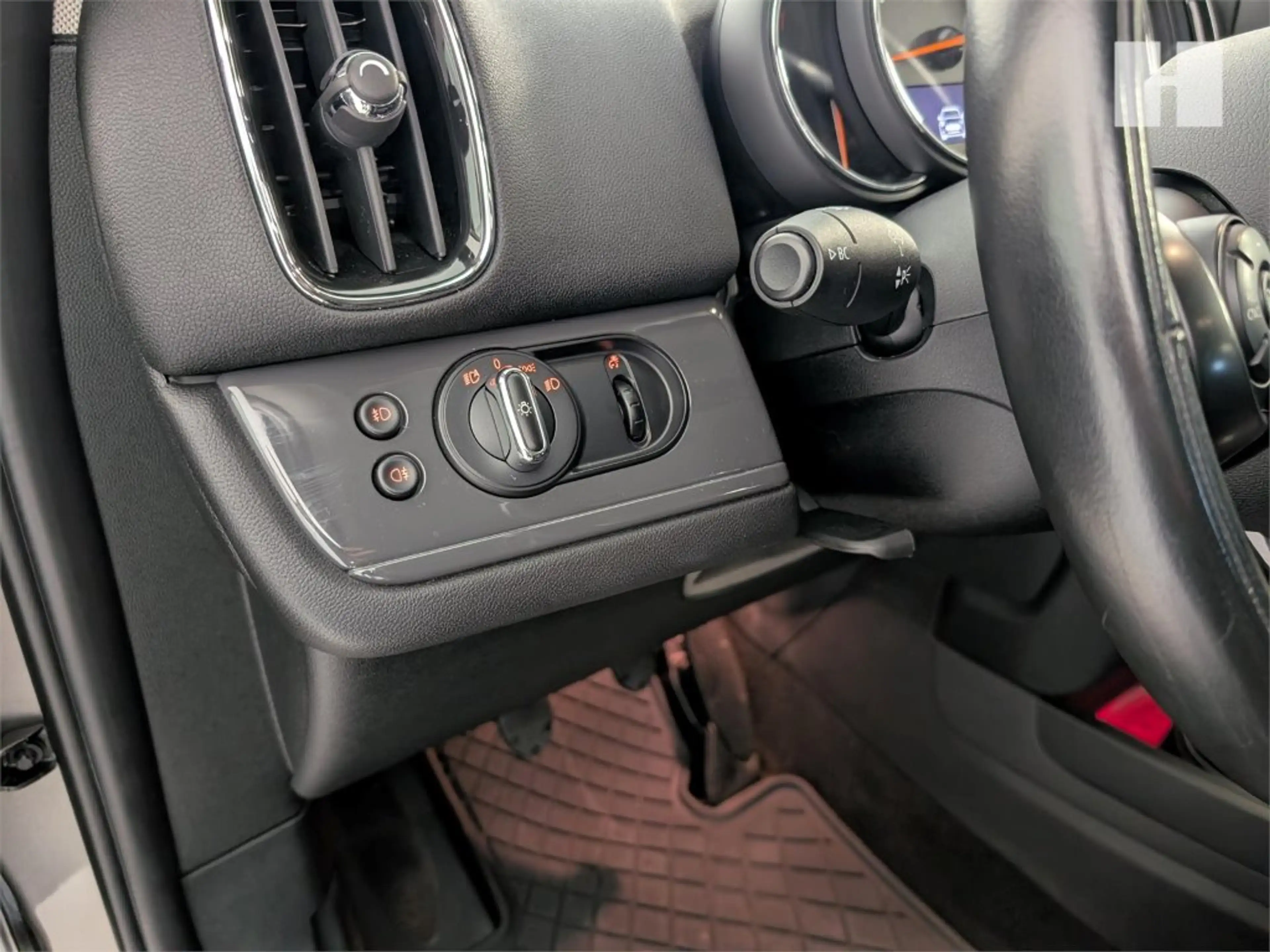 MINI Cooper Countryman — photo 15