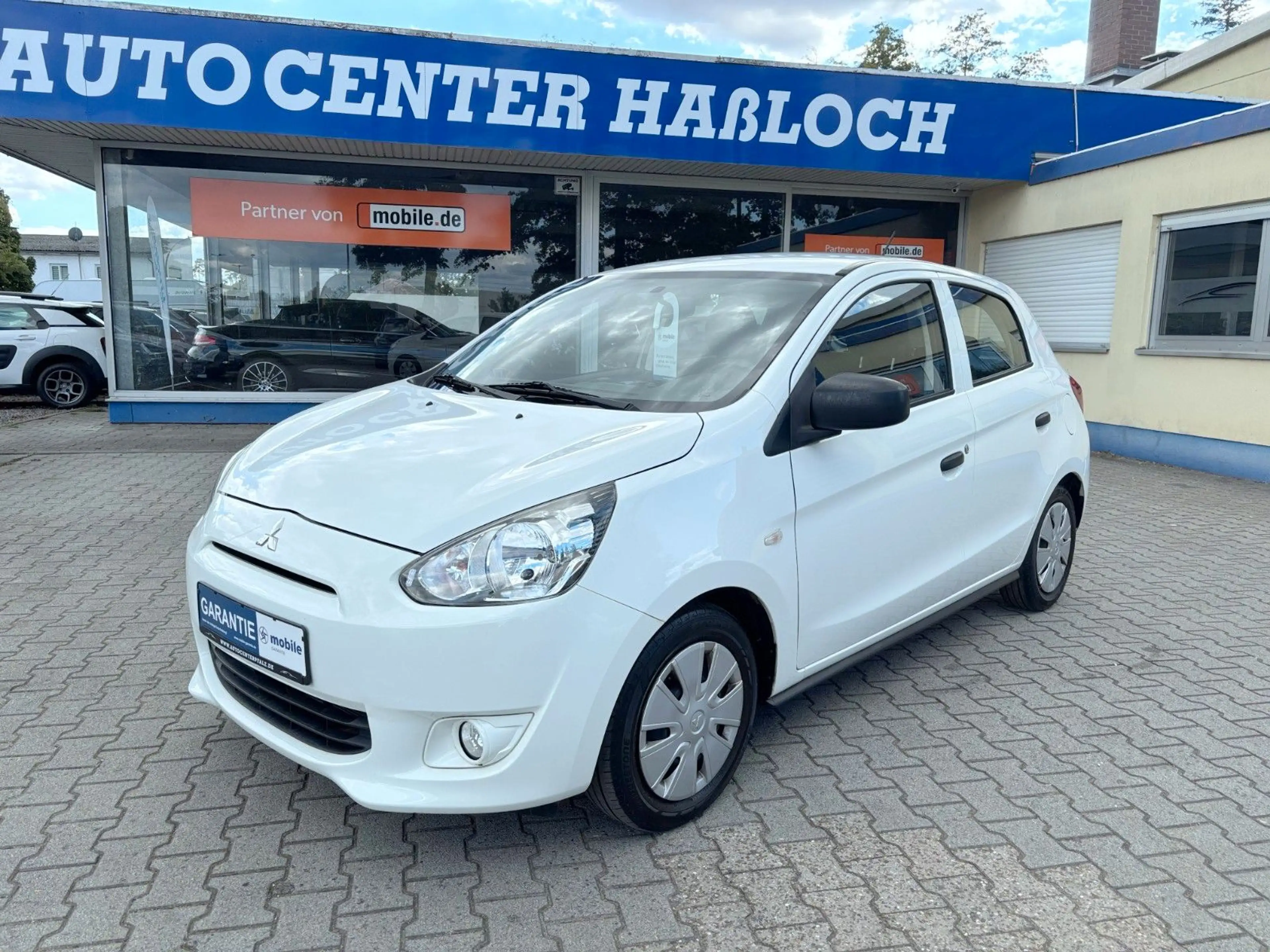 Mitsubishi Space Star Diamant Edition*1-Hand*S-Heft* — photo 9