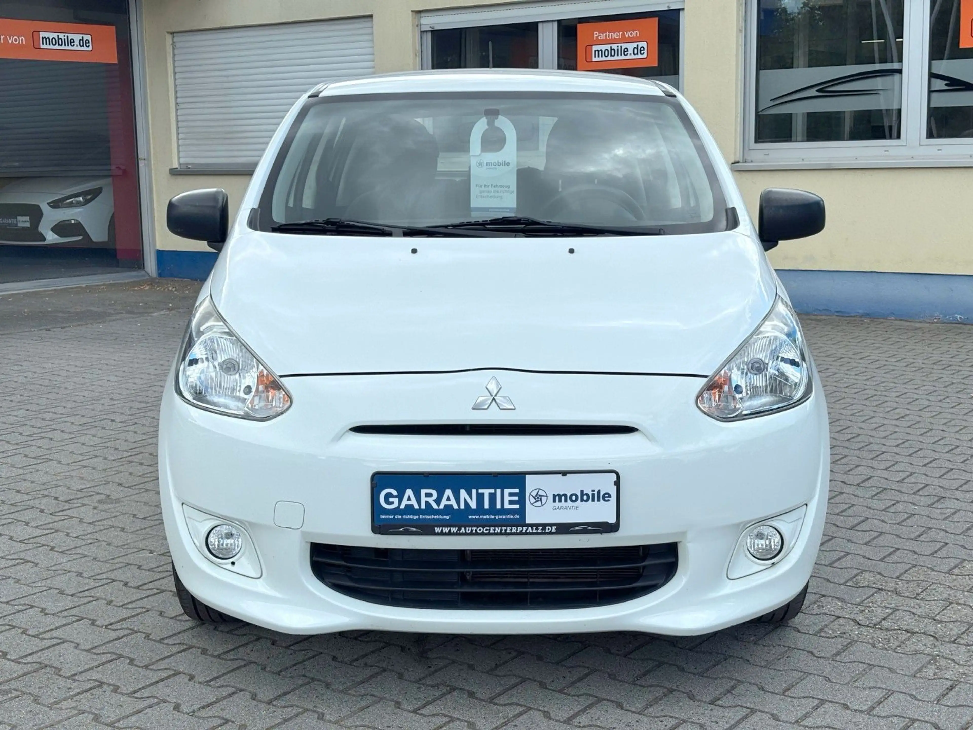 Mitsubishi Space Star Diamant Edition*1-Hand*S-Heft* — photo 2