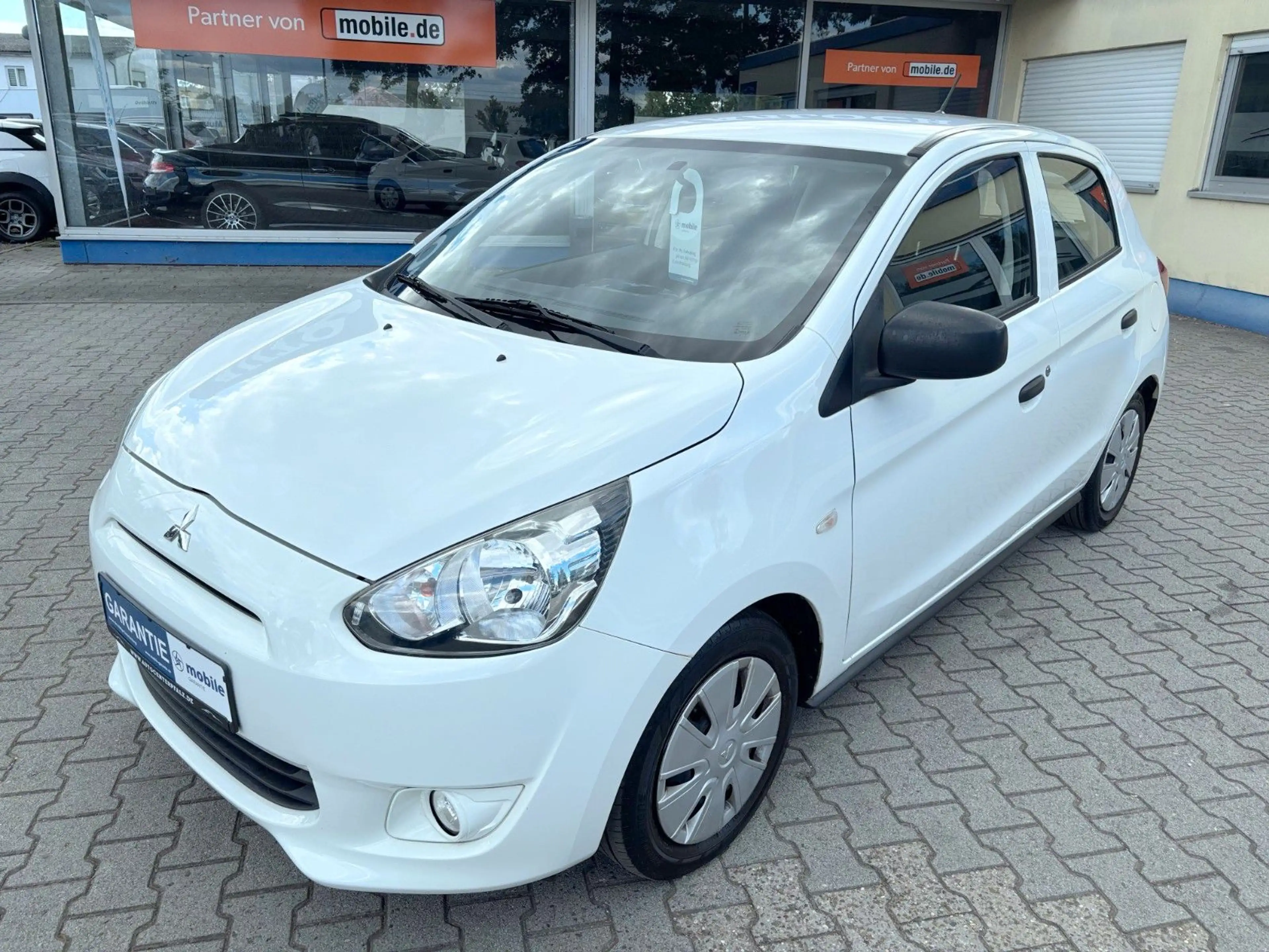 Mitsubishi Space Star Diamant Edition*1-Hand*S-Heft* — photo 10