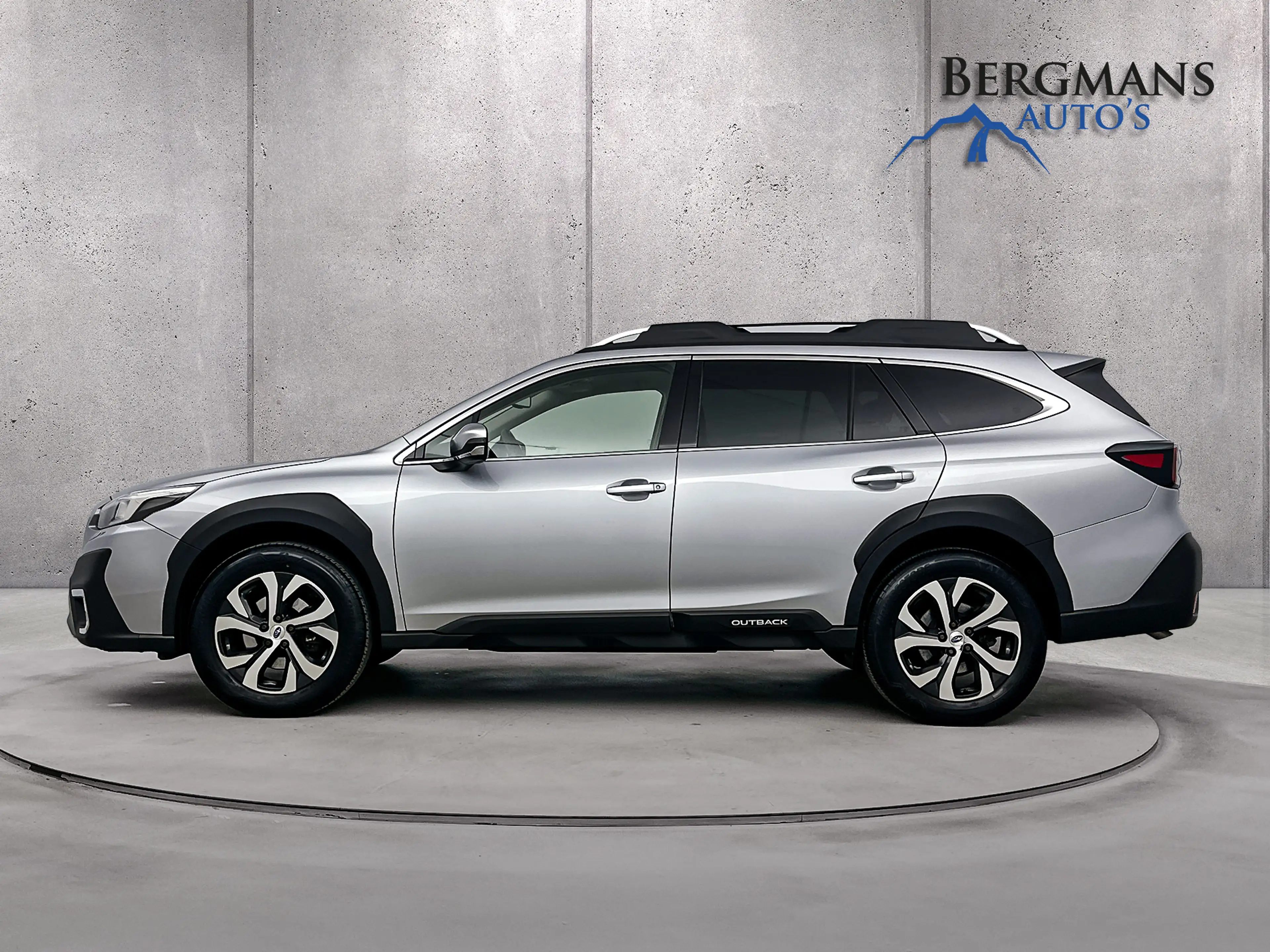 Subaru OUTBACK - 2.5i Premium // TREKHAAK // SCHUIFKANTELDAK // L — photo 10