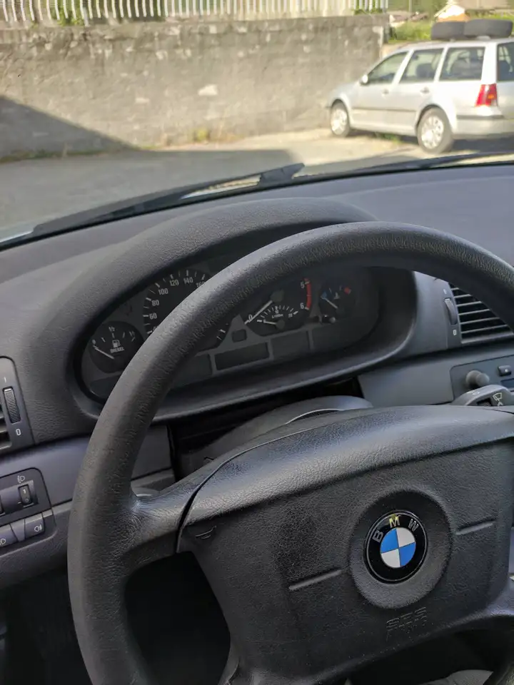 BMW 320d, foto 5