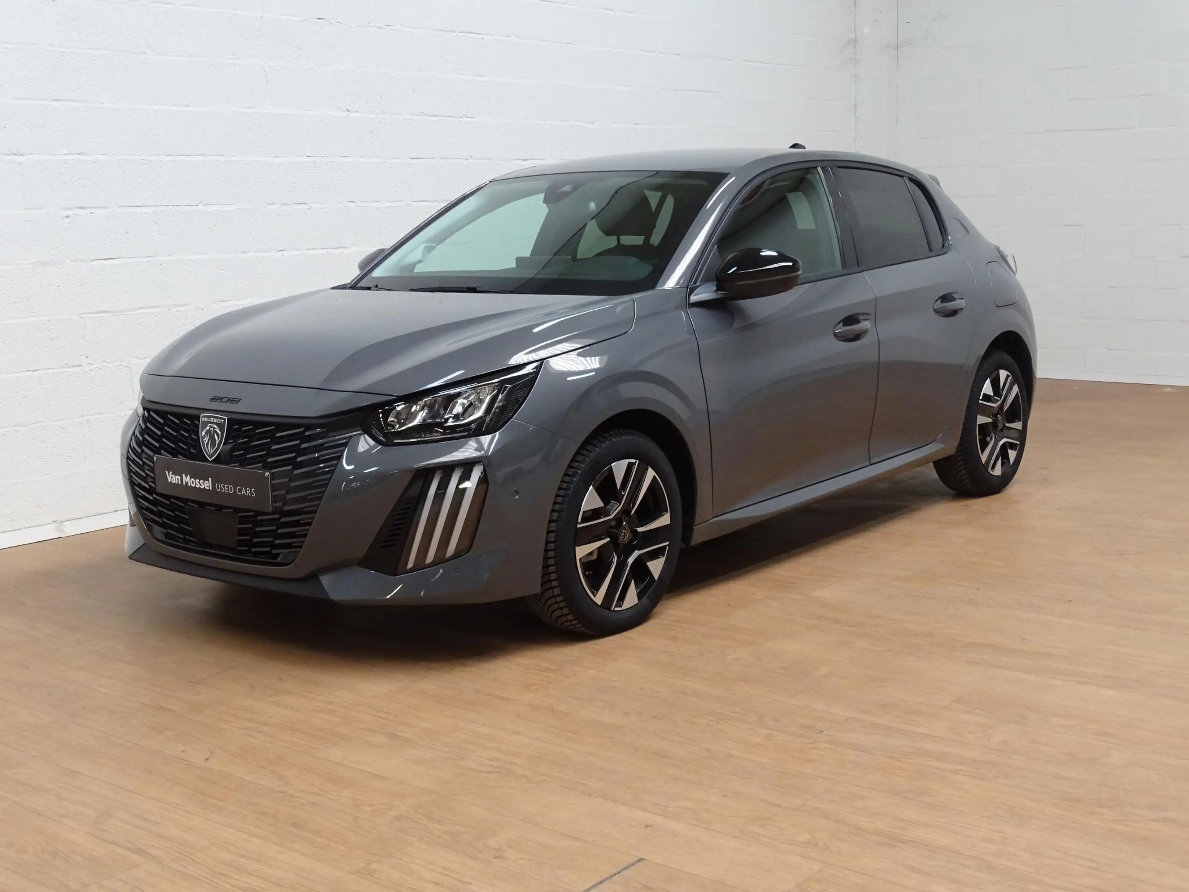 Peugeot 208 1.2 HYBRID 100 e-DSC6 Allure — photo 5