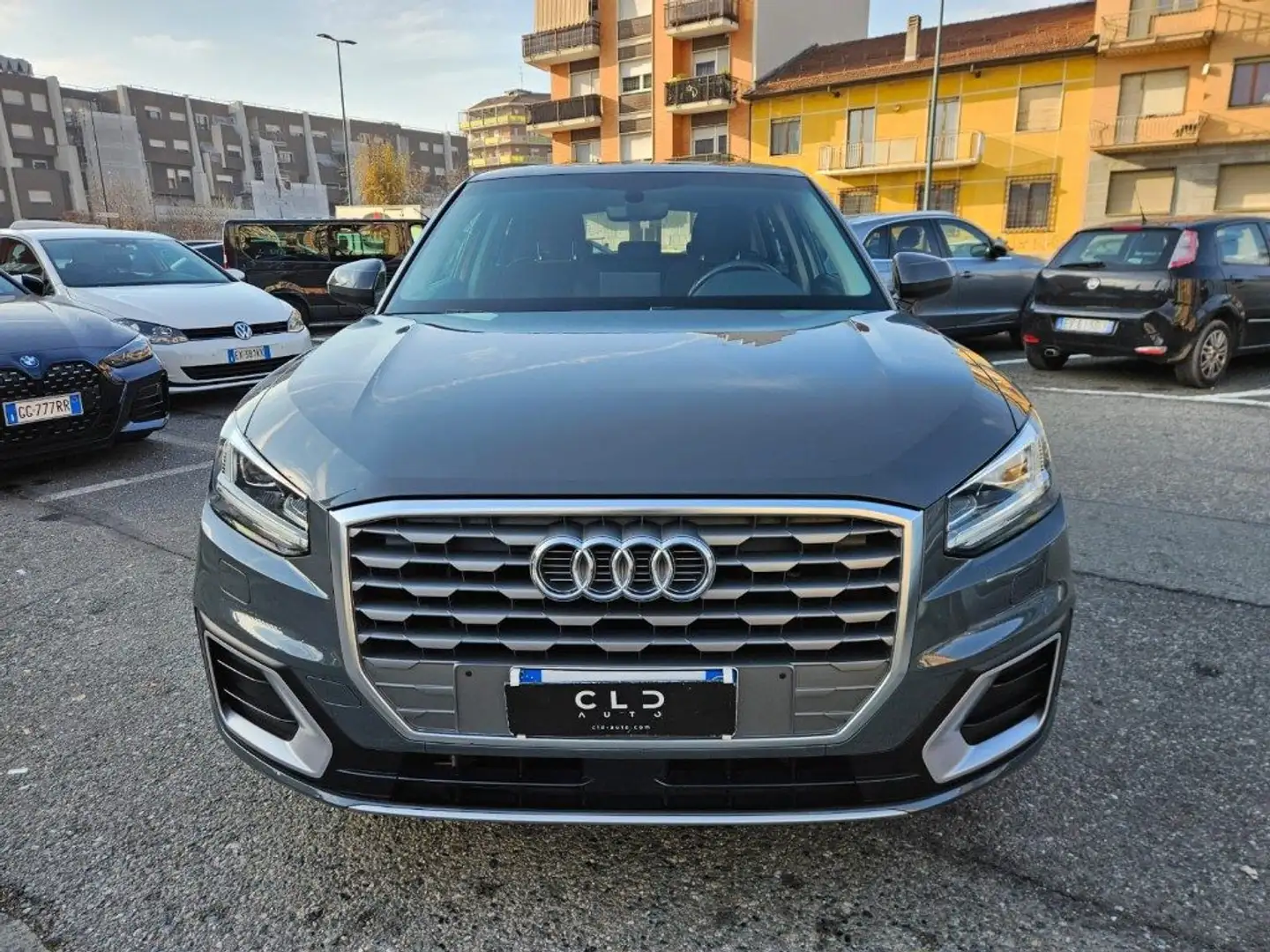 Audi Q2 30 TFSI S tronic Grigio - 2