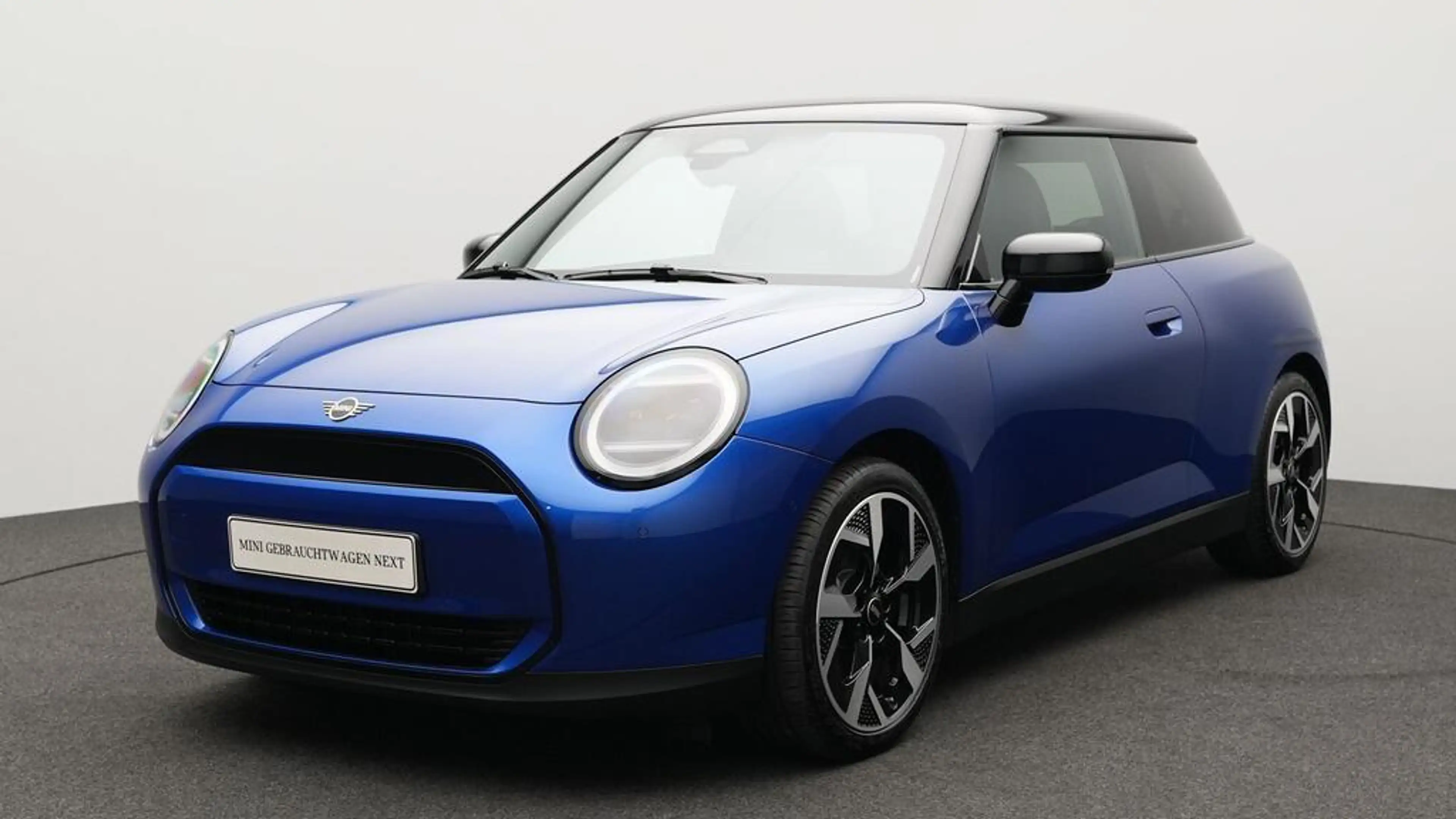 MINI Cooper E Classic Trim