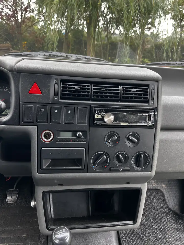 Volkswagen T4 Transporter 7DA1U2, foto 10