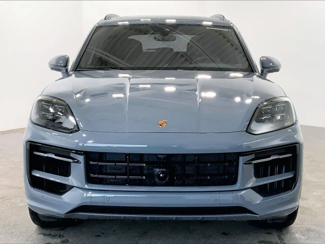 Porsche Cayenne снимка Porsche Cayenne