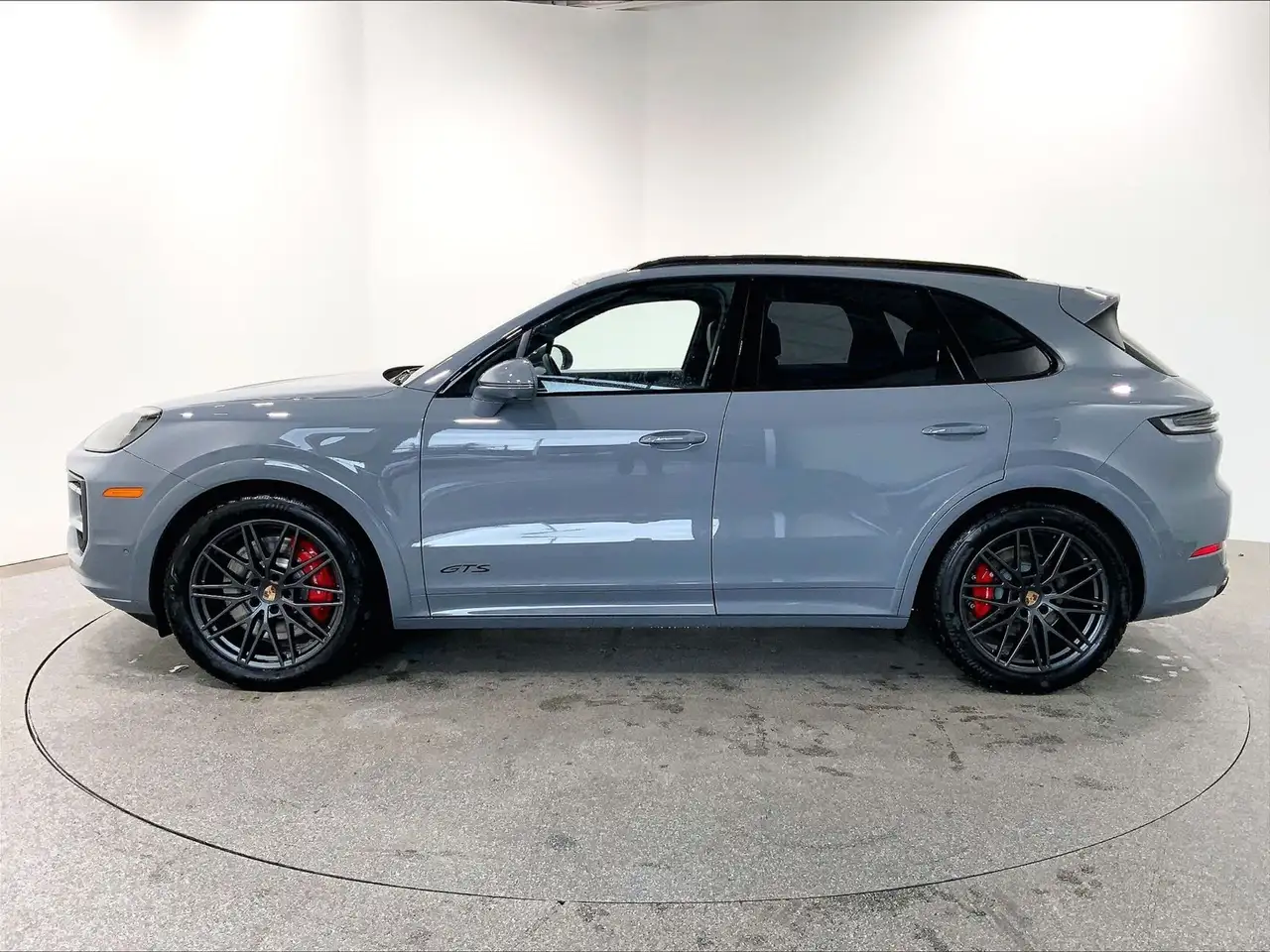 Porsche Cayenne снимка Porsche Cayenne