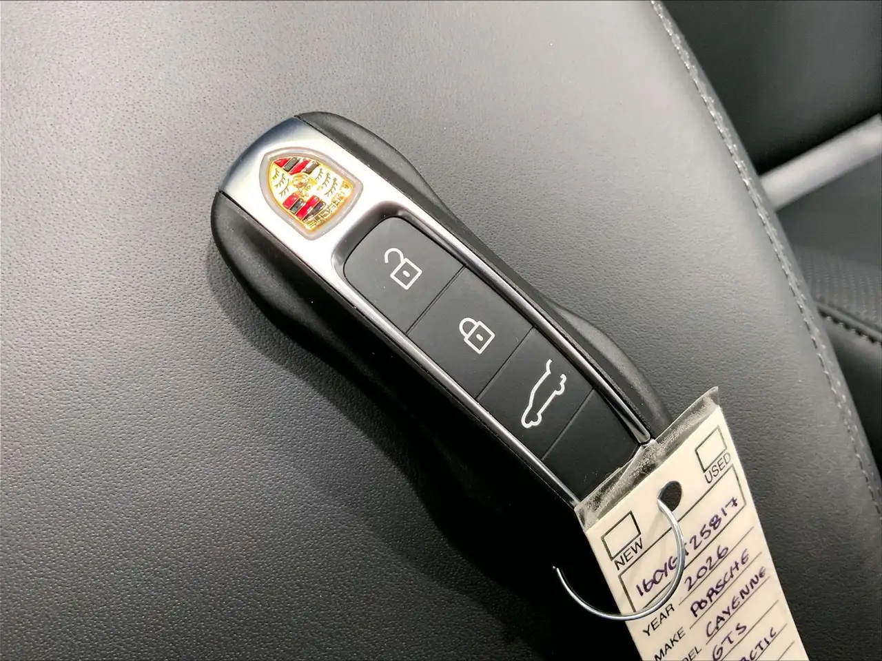 Porsche Cayenne снимка Porsche Cayenne