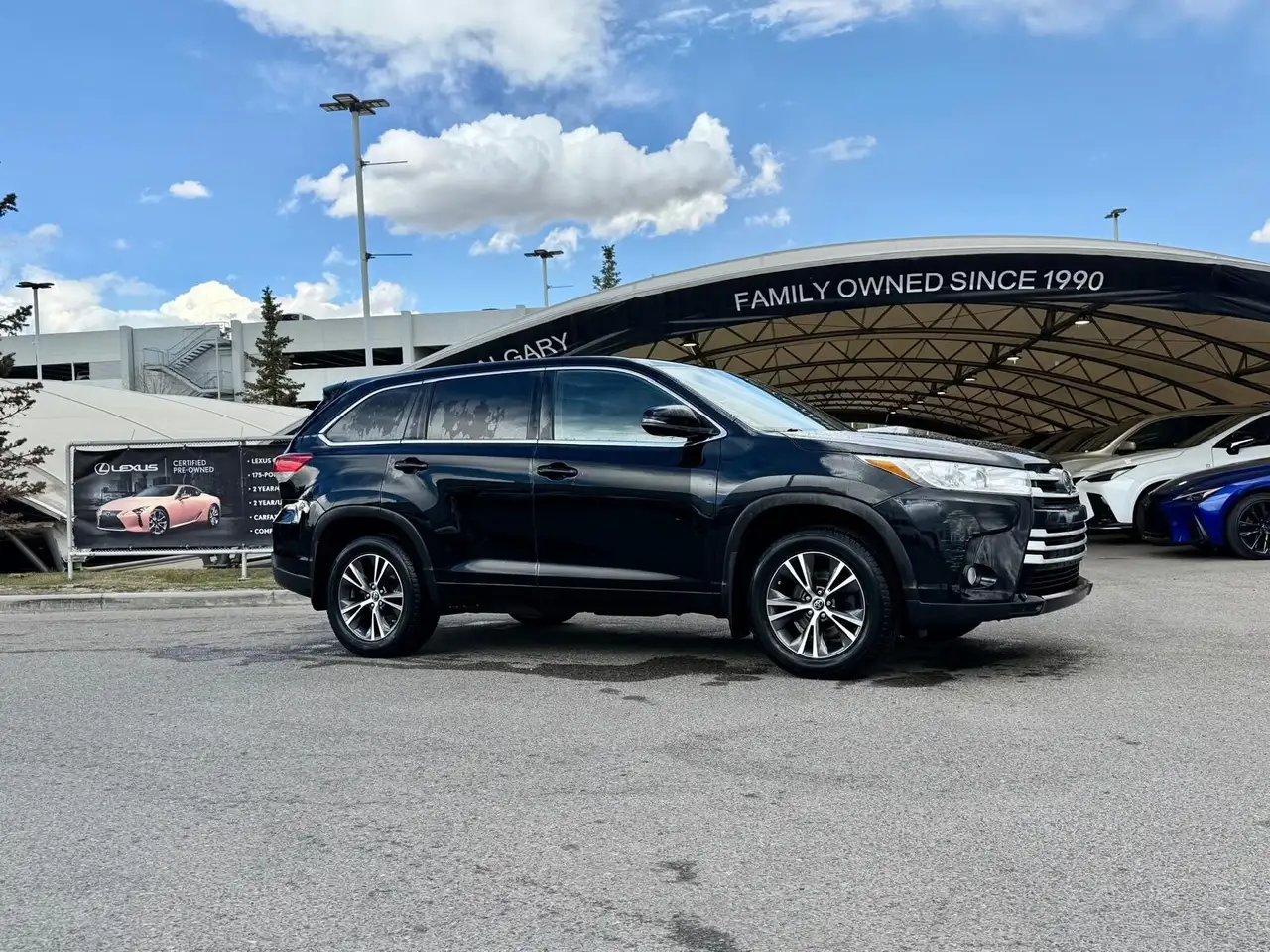 Toyota Highlander снимка Toyota Highlander