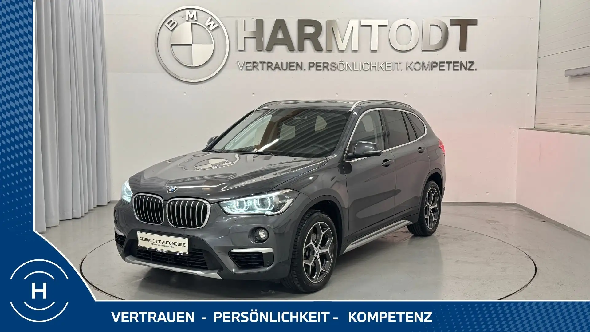 BMW X1 sDrive18i *Modell x-Line* Gris - 1