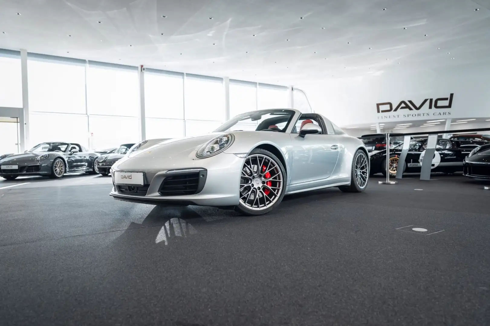 Porsche 991 .2 Targa 4S *ACC*Memory*Bose*Approved*1.Hd* Zilver - 2