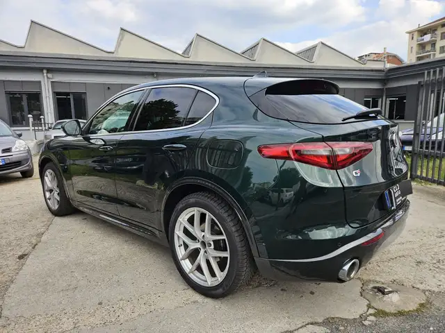 Alfa Romeo Stelvio view 6