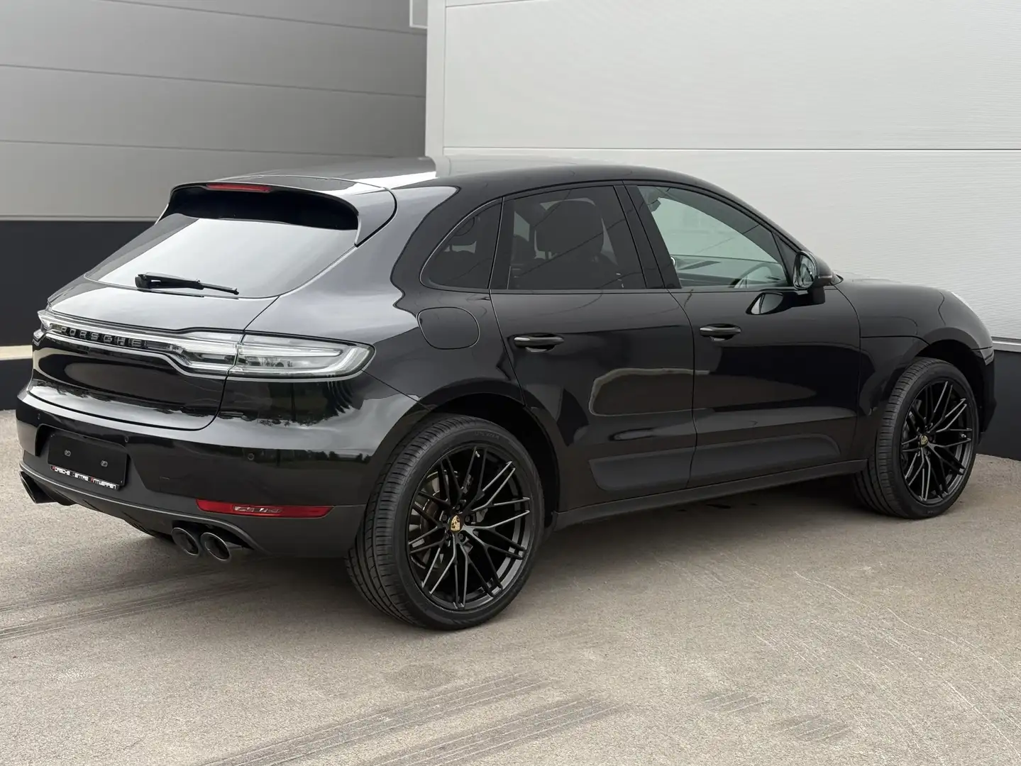 Porsche Macan S 3.0i V6 Bi-Turbo PDK Facelift Zwart - 2