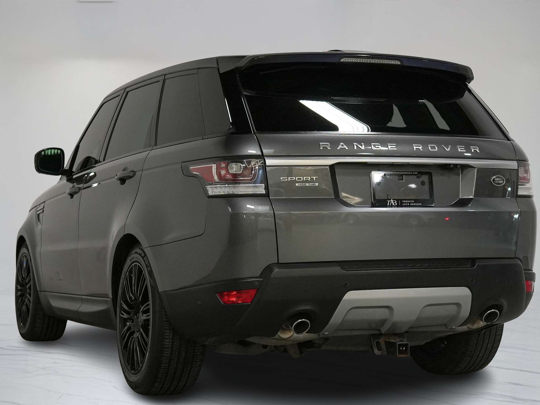 used 2016 Land Rover Range Rover Sport car, priced at $17,900