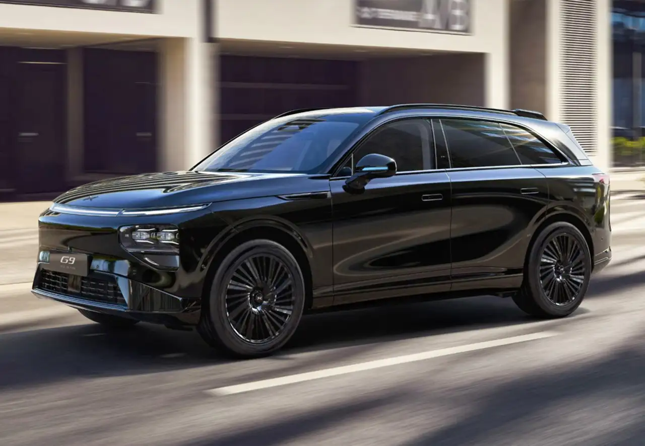 XPENG G9
