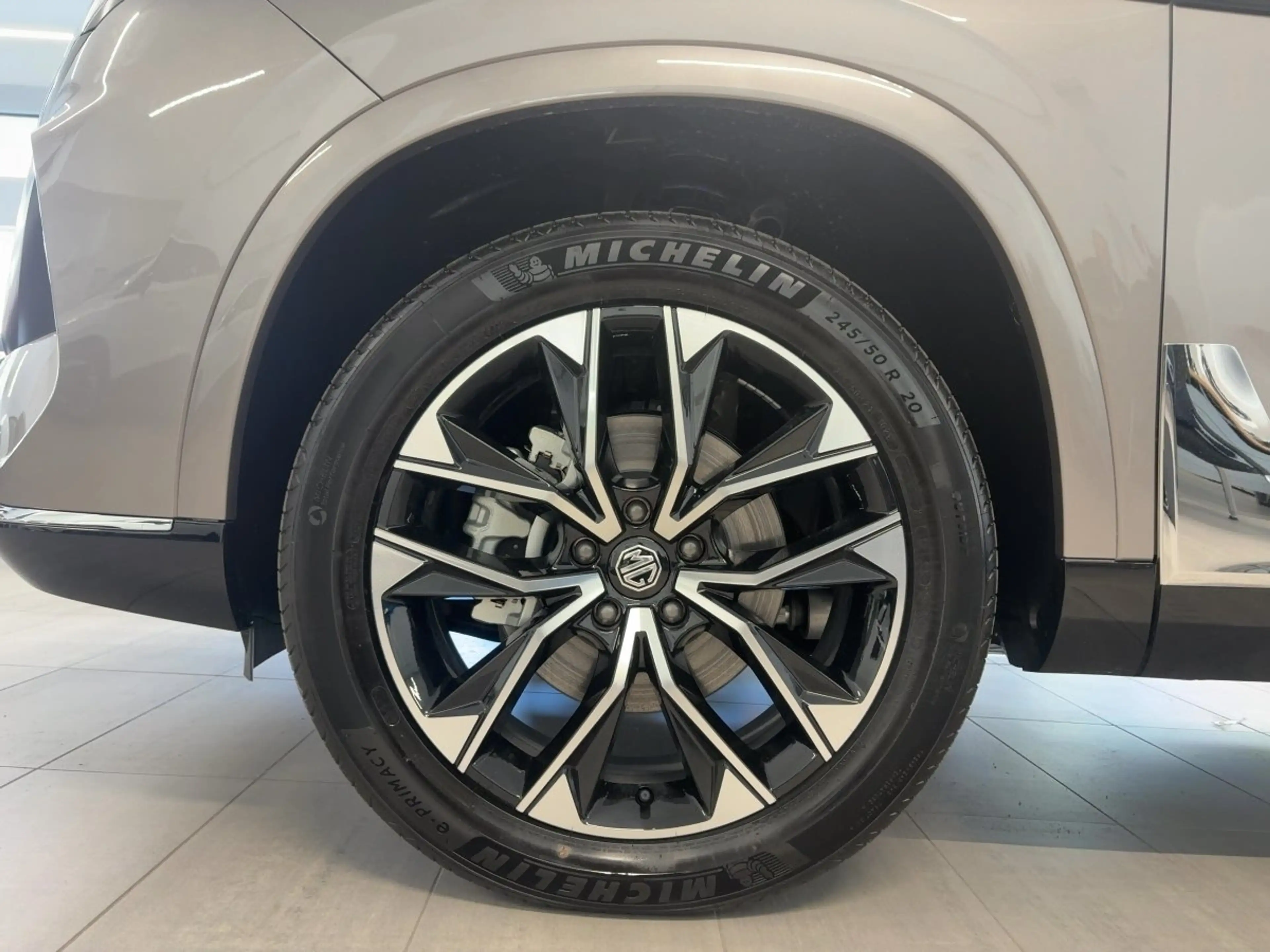 MG MGS9 S9 SUV PHEV Luxury ACC+Navi+Pano+SD+SHZ+360+Kam. — photo 13