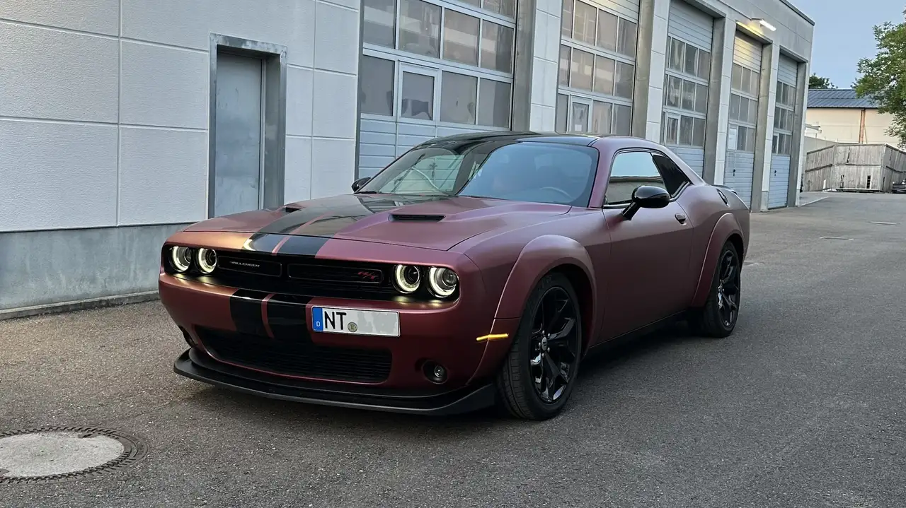 Dodge Challenger