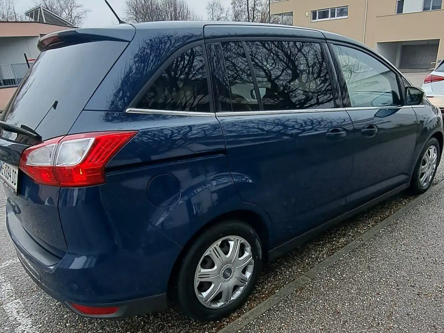 Ford C-Max C-MAX Titanium 1,5 TDCi Titanium Blau - 2