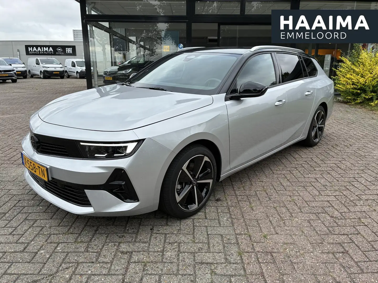Opel Astra Sports Tourer 130 PK Turbo GS-Line | 360 Parkeerca Grijs - 1
