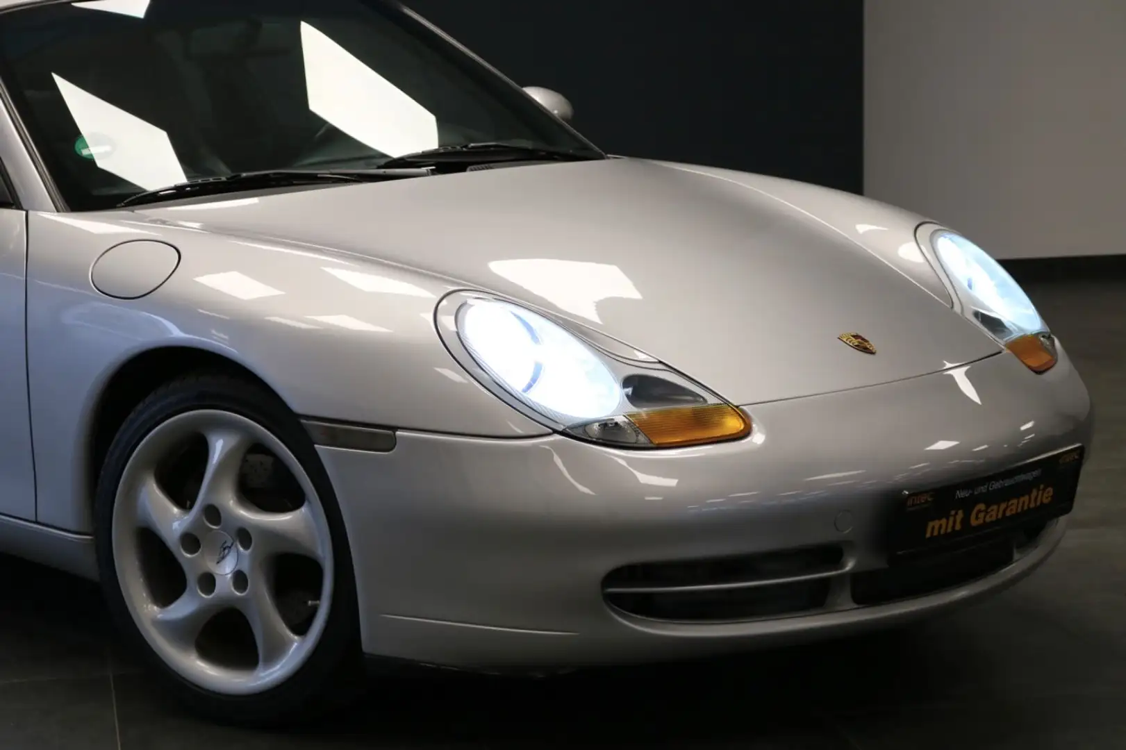 Porsche 911 Carrera Coupe/MEMORY/NAVI/LEDER/PDC Grey - 2