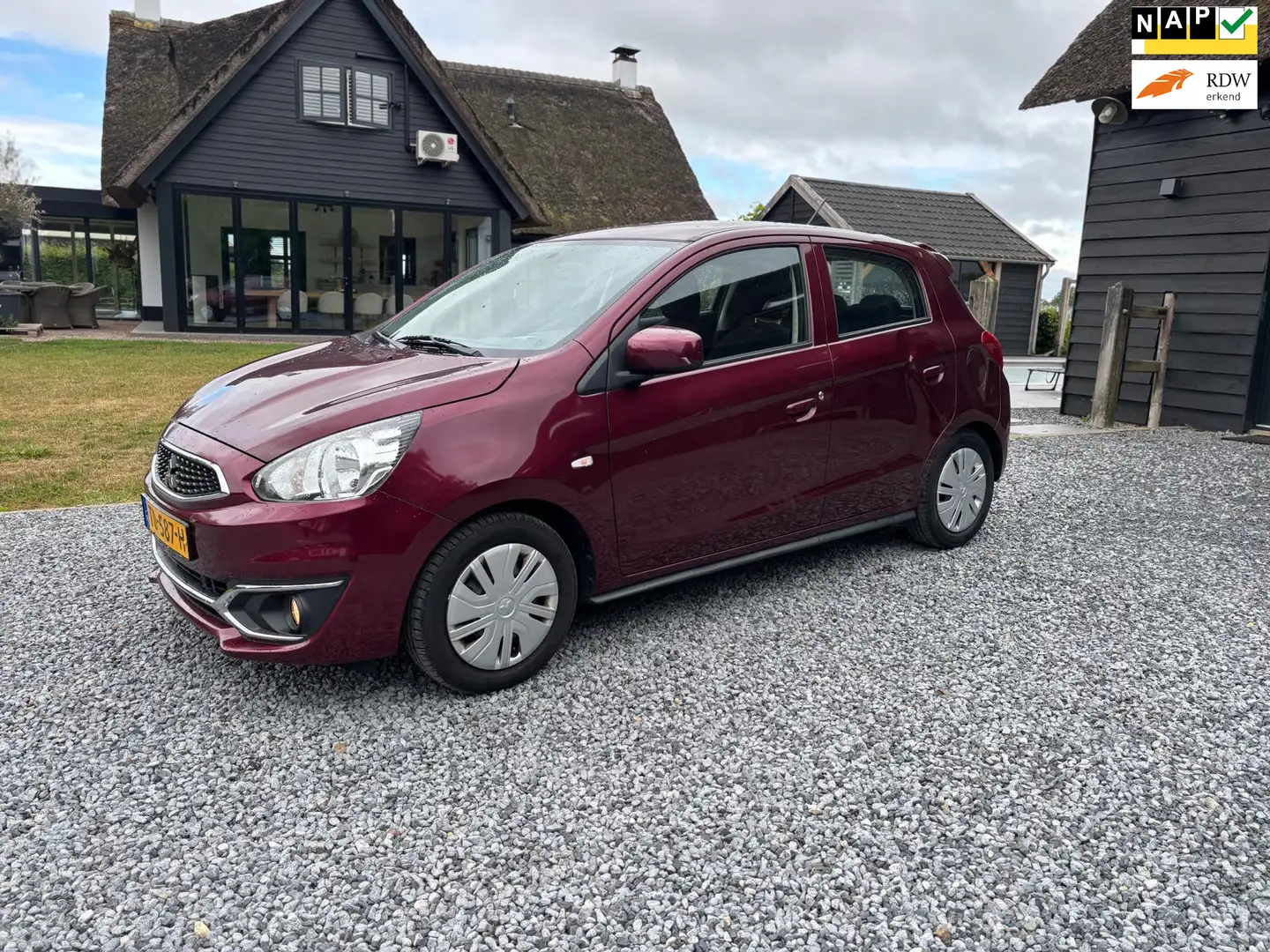 Mitsubishi Space Star 1.0 Cool+ Rouge - 1