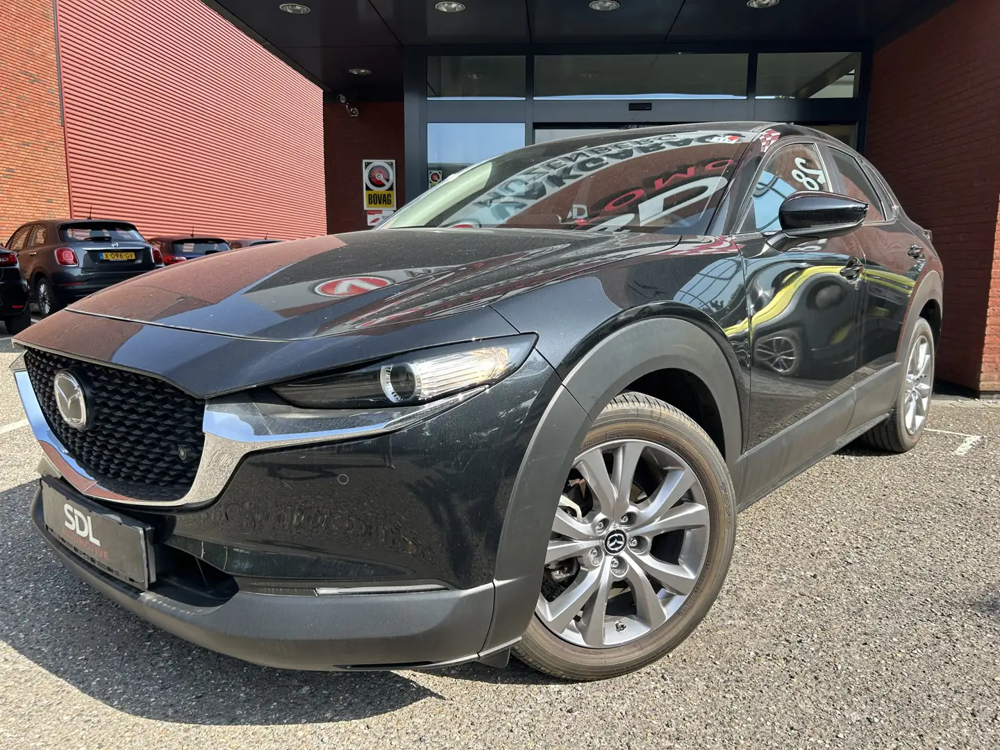 Mazda CX-30 2.0 e-SkyActiv-G M Hybrid Luxury // NAVI + CARPLAY Schwarz - 2